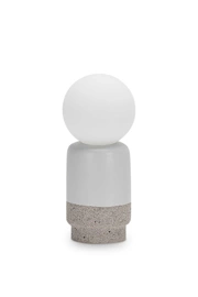   
                        
                        Настільна лампа IDEAL LUX (Італія) 10635    
                         у стилі Модерн.  
                        Тип джерела світла: світлодіодна лампа, змінна.                                                 Кольори плафонів і підвісок: Білий.                         Матеріал: Скло.                          фото 1
