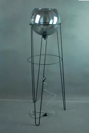   
                        Торшер TK LIGHTING (Польща) 11898    
                         у стилі Лофт.  
                        Тип джерела світла: світлодіодна лампа, змінна.                                                 Кольори плафонів і підвісок: Сірий.                         Матеріал: Скло.                          фото 1
