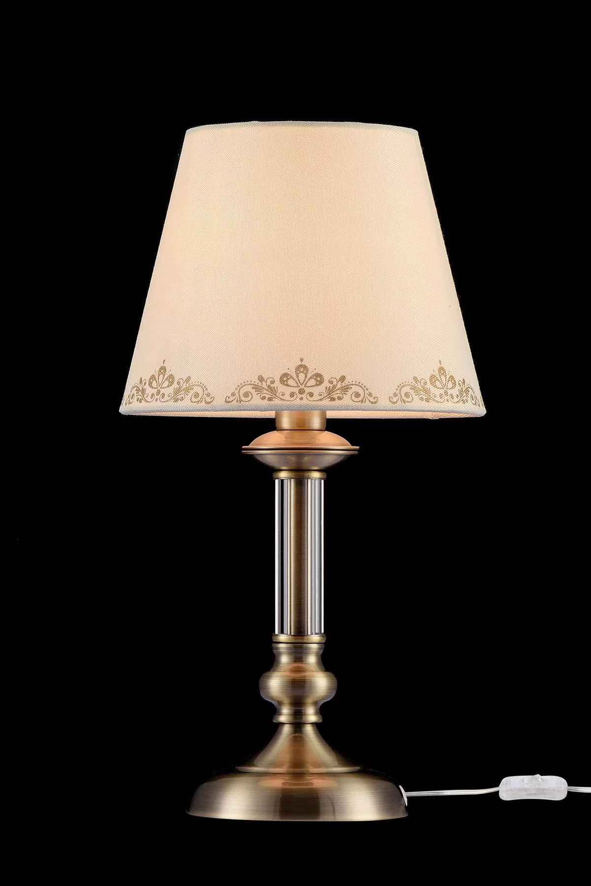   
                        Настільна лампа FREYA (Німеччина) 12353    
                         у стилі Класика.  
                        Тип джерела світла: світлодіодна лампа, змінна.                                                 Кольори плафонів і підвісок: Бежевий, Малюнок.                         Матеріал: Тканина.                          фото 1