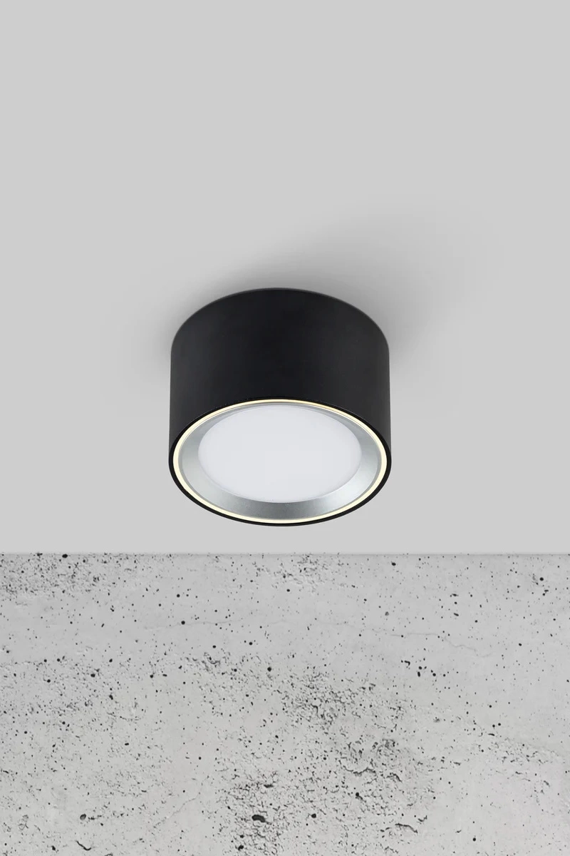   
                        
                        Точковий світильник NORDLUX (Данія) 12589    
                         у стилі Модерн.  
                        Тип джерела світла: вбудований led-модуль, незмінний.                         Форма: Циліндр.                         Кольори плафонів і підвісок: Чорний, Білий.                         Матеріал: Метал, Пластик.                          фото 8