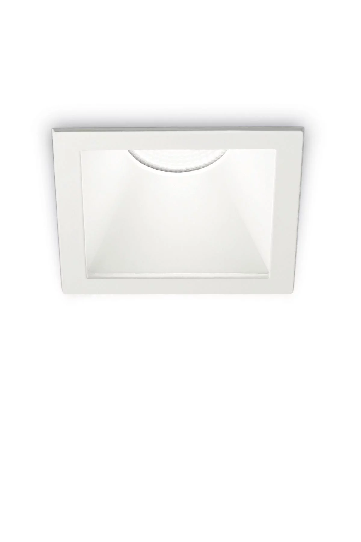   
                        
                        Точечный светильник IDEAL LUX (Италия) 13099    
                         в стиле Лофт.  
                        Тип источника света: встроенный led-модуль, несъемный.                         Форма: Квадрат.                                                                          фото 1