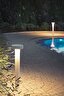   
                        Світильник вуличний IDEAL LUX (Італія) 13175    
                         у стилі модерн.  
                        Тип джерела світла: cвітлодіодні led, галогенні.                                                 Кольори плафонів і підвісок: білий.                         Матеріал: пластик.                          фото 2