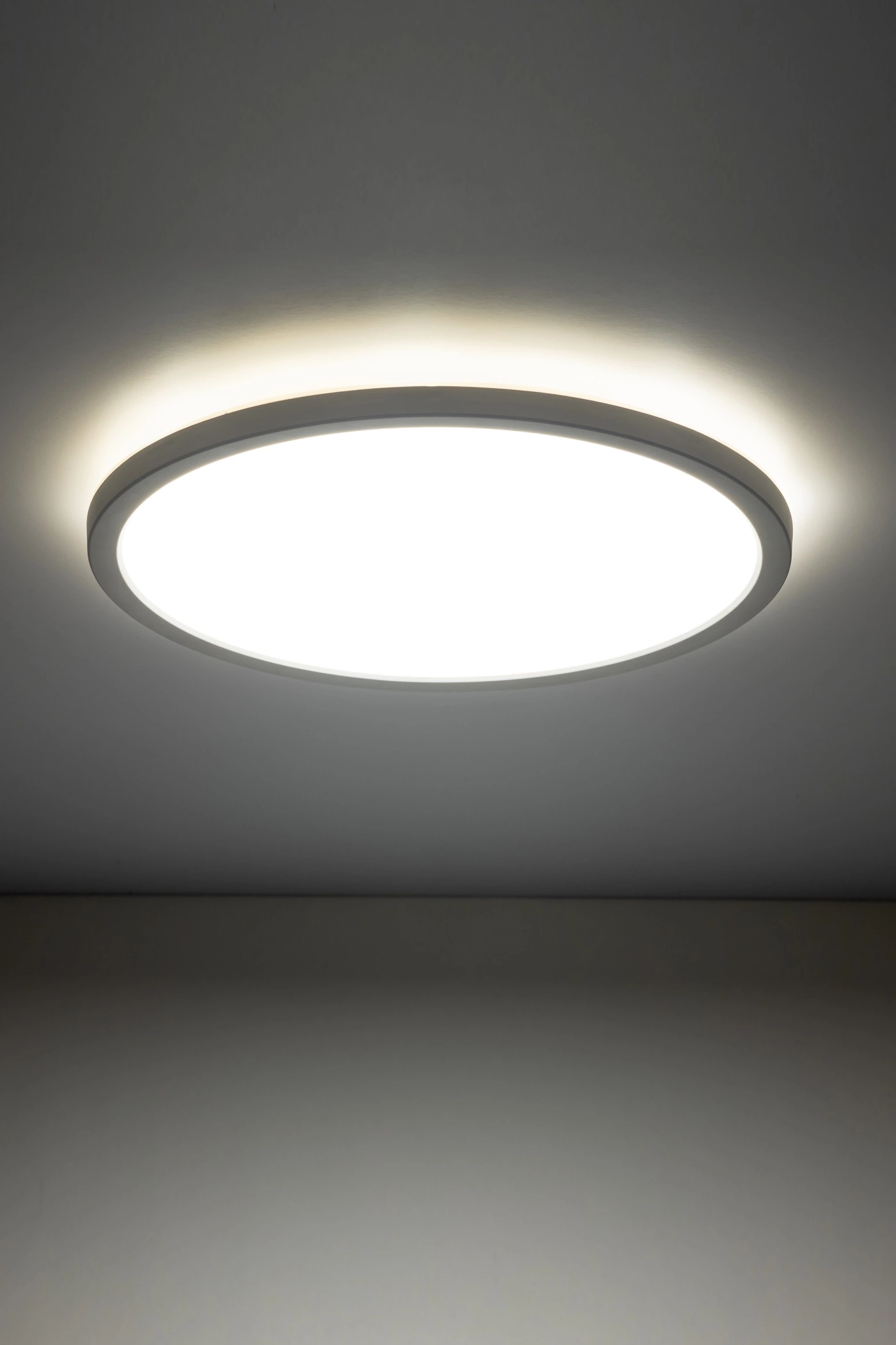   
                        
                        Світильник стельовий TK LIGHTING (Польща) 13759    
                         У стилі Модерн.  
                        Тип джерела світла: вбудований led-модуль, незмінний.                         Форма: Коло.                         Кольори плафонів і підвісок: Білий.                         Матеріал: Пластик.                          фото 5