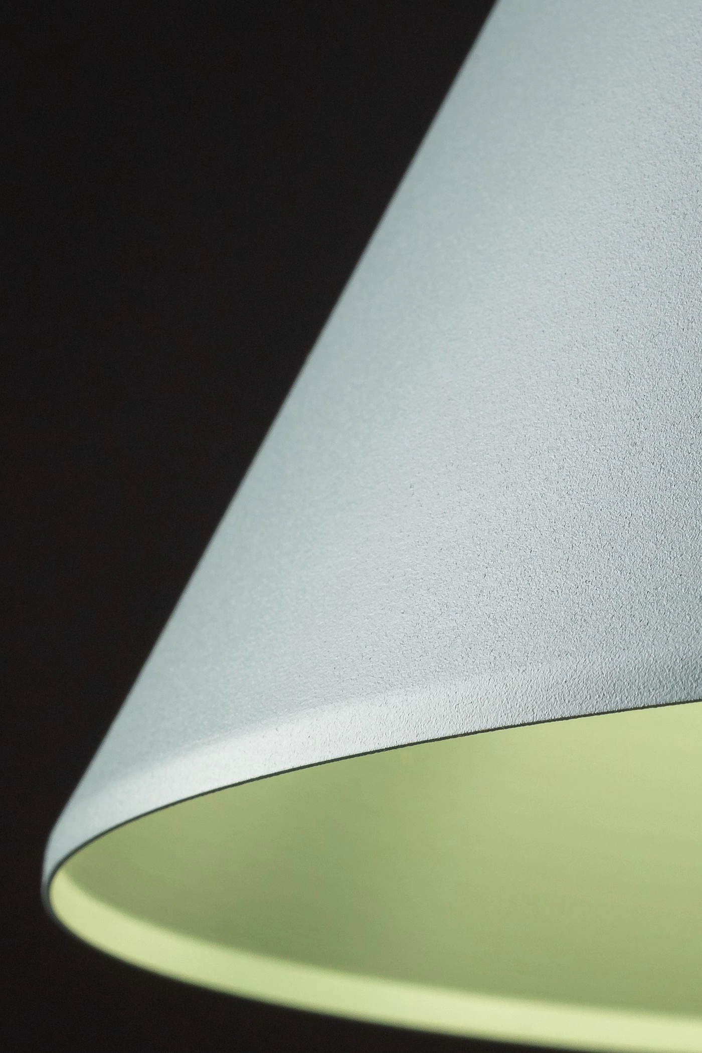   
                        
                        Люстра TK LIGHTING (Польша) 13906    
                         В стиле Лофт.  
                        Тип источника света: светодиодная лампа, сменная.                         Форма: Круг.                         Цвета плафонов и подвесок: Голубой.                         Материал: Сталь, Пластик.                          фото 6
