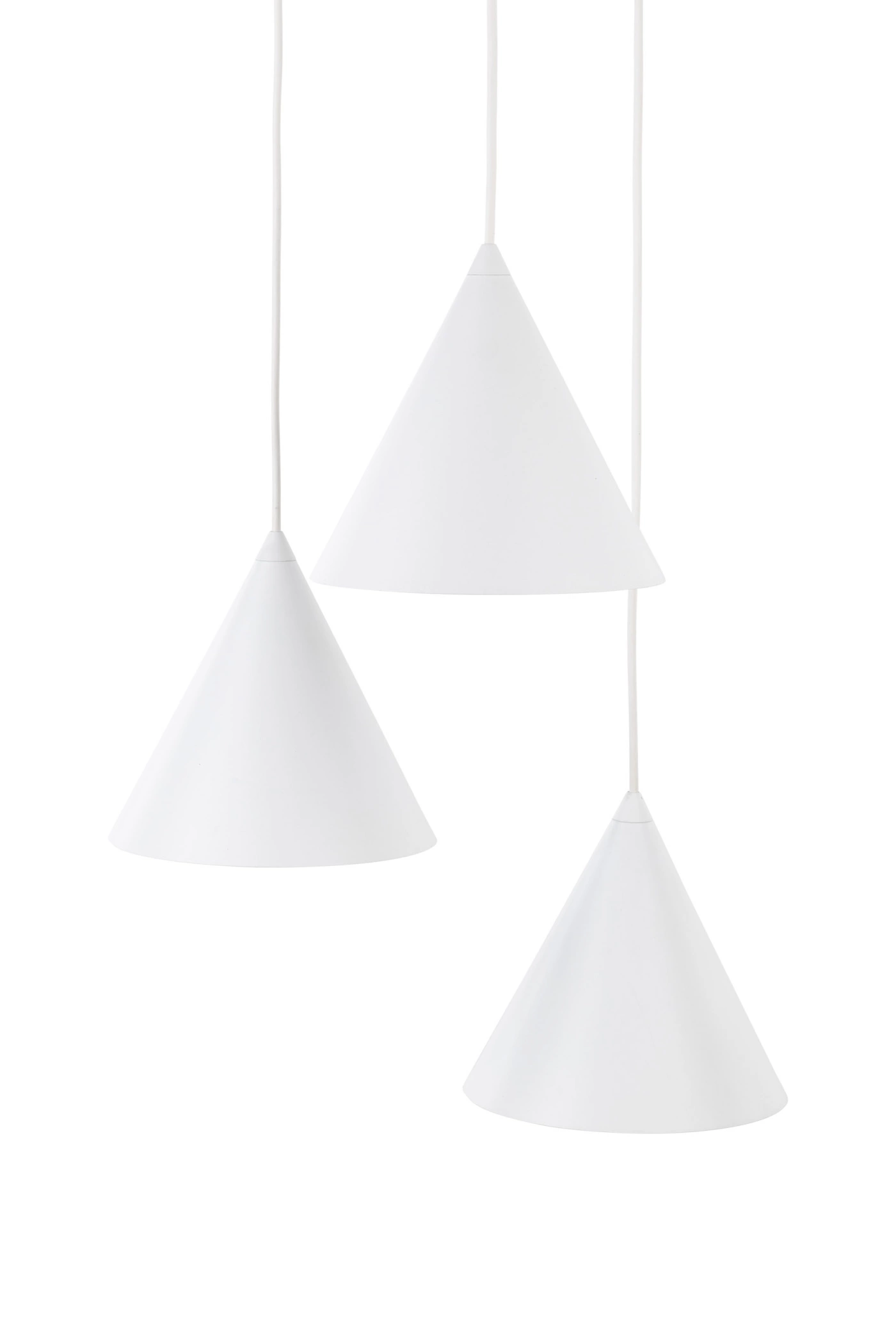   
                        
                        Люстра TK LIGHTING (Польша) 13933    
                         В стиле Лофт.  
                        Тип источника света: светодиодная лампа, сменная.                         Форма: Круг.                         Цвета плафонов и подвесок: Белый.                         Материал: Сталь, Пластик.                          фото 5
