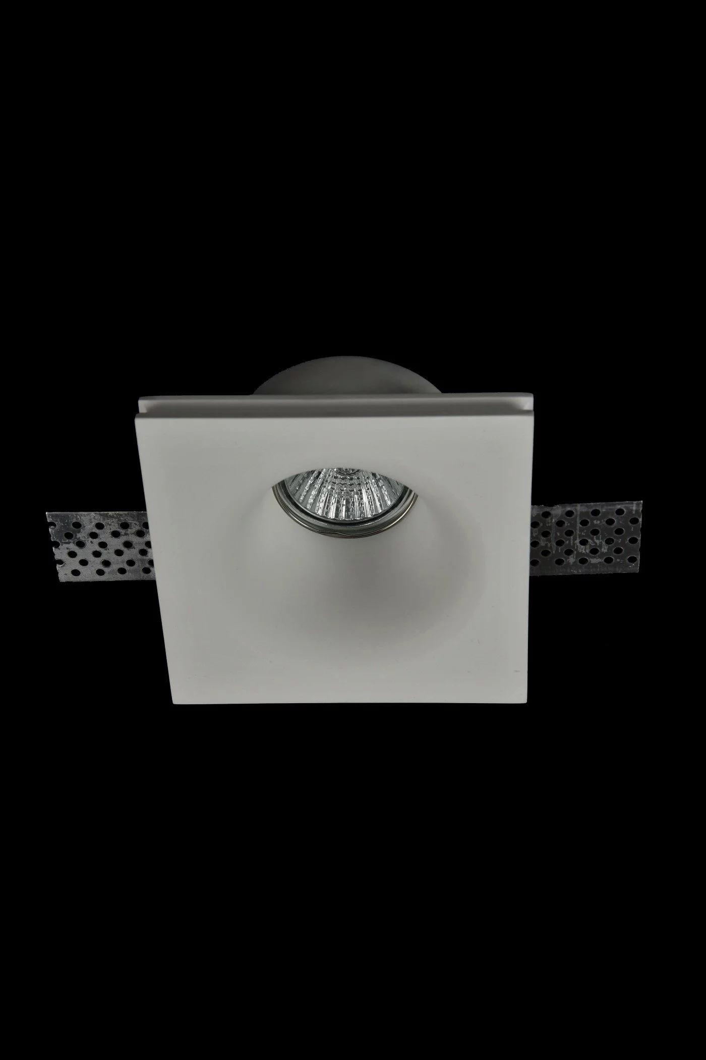   
                        Точечный светильник MAYTONI  (Германия) 14241    
                         в стиле Модерн.  
                        Тип источника света: светодиодная лампа, сменная.                         Форма: Квадрат.                                                                          фото 5