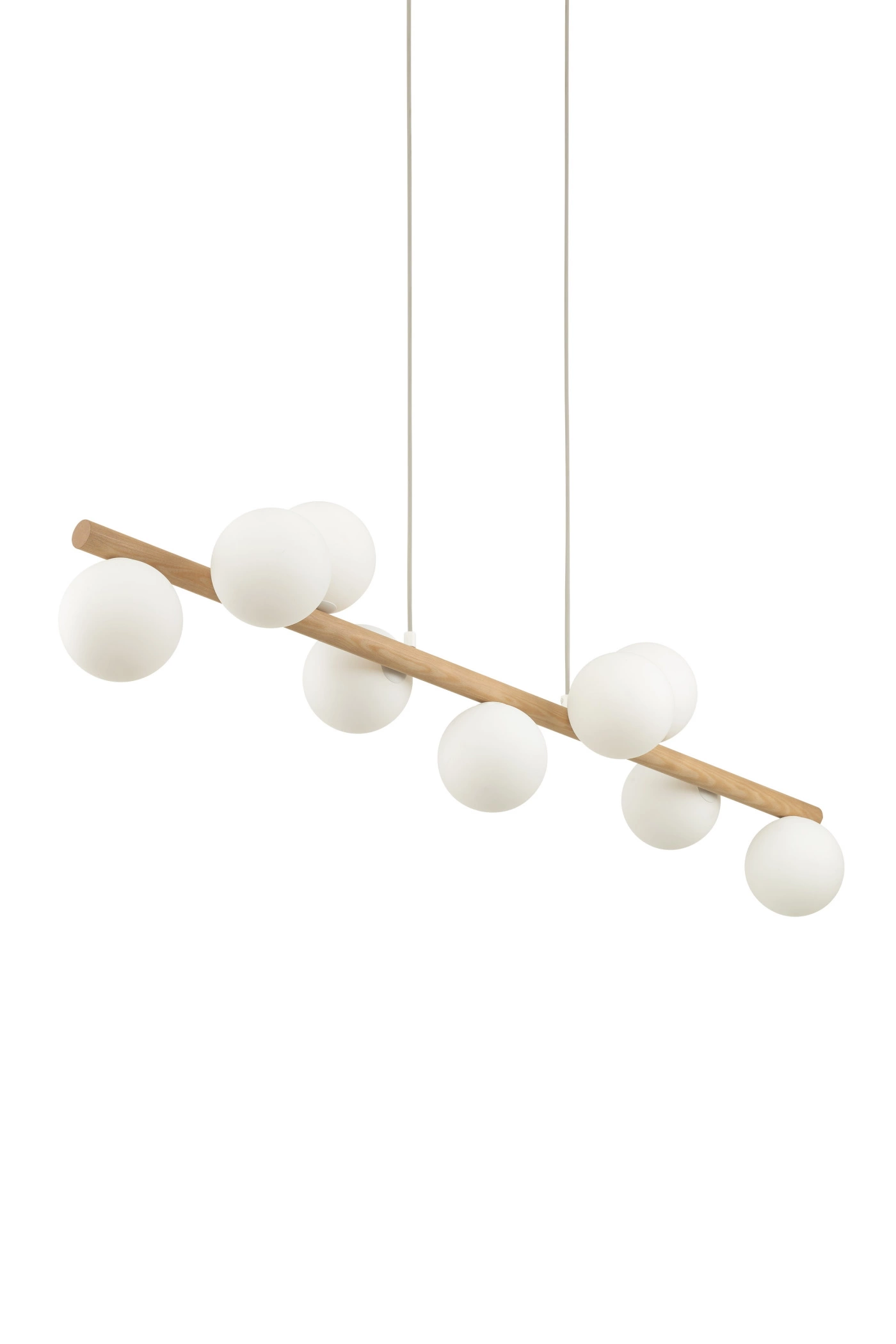   
                        
                        Люстра TK LIGHTING (Польша) 15289    
                         В стиле Скандинавский, Модерн.  
                        Тип источника света: светодиодная лампа, сменная.                         Форма: Прямоугольник.                         Цвета плафонов и подвесок: Белый.                         Материал: Стекло.                          фото 4