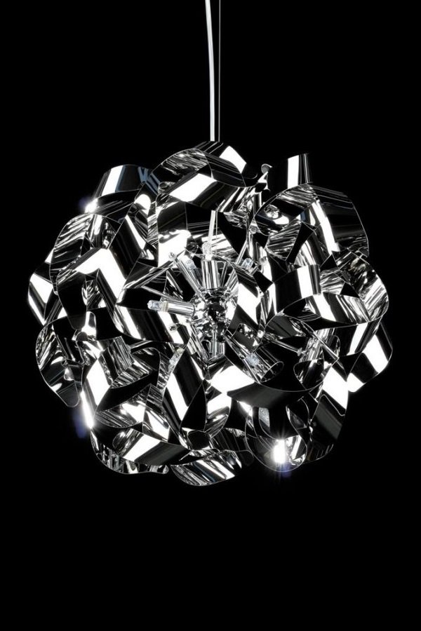   
                        Люстра AZZARDO (Польща) 15447    
                         у стилі хай-тек.  
                        Тип джерела світла: cвітлодіодні led, галогенні.                         Форма: куля.                         Кольори плафонів і підвісок: сірий.                         Матеріал: алюміній.                          фото 2