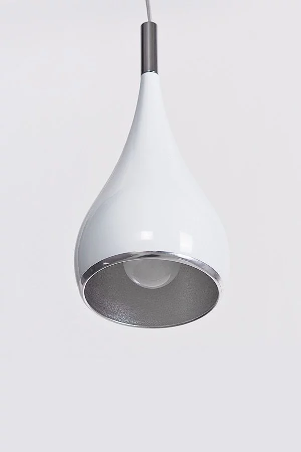   
                        
                        Люстра AZZARDO (Польща) 15681    
                         у стилі Лофт.  
                        Тип джерела світла: світлодіодна лампа, змінна.                         Форма: Коло.                         Кольори плафонів і підвісок: Білий.                         Матеріал: Метал.                          фото 3