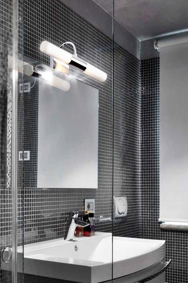   
                        Підсвітка для ванної AZZARDO (Польща) 15974    
                         у стилі хай-тек, модерн.  
                        Тип джерела світла: cвітлодіодні led, галогенні.                                                 Кольори плафонів і підвісок: білий.                         Матеріал: скло.                          фото 2