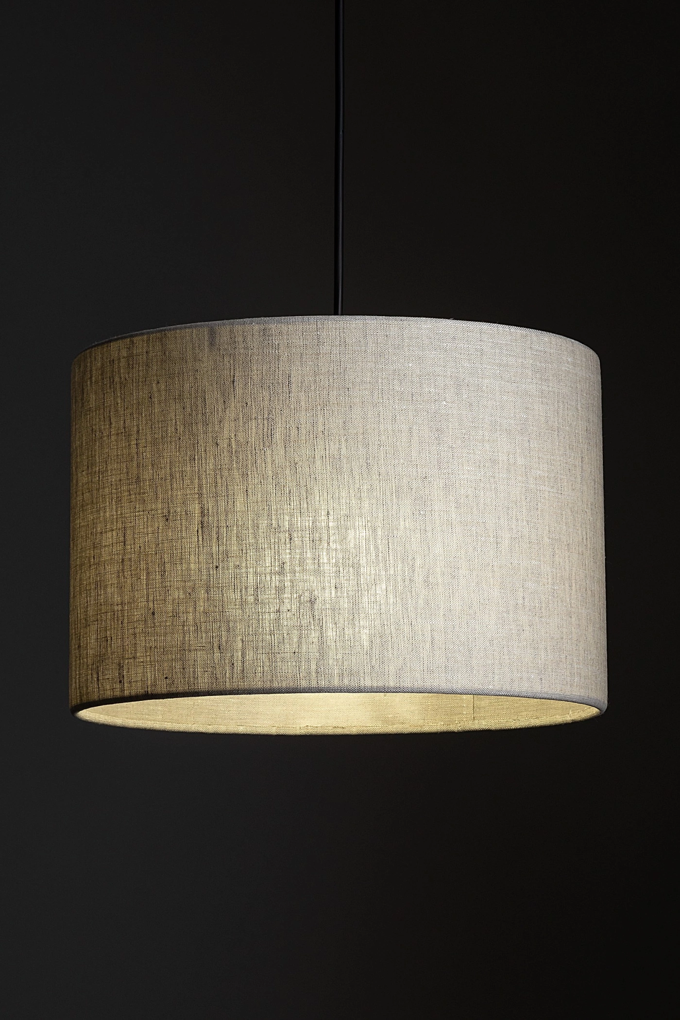   
                        
                        Трековый светильник TK LIGHTING (Польша) 16027    
                         В стиле Модерн.  
                        Тип источника света: светодиодная лампа, сменная.                         Форма: Цилиндр.                         Цвета плафонов и подвесок: Бежевый.                         Материал: Металл, Пластик.                          фото 3
