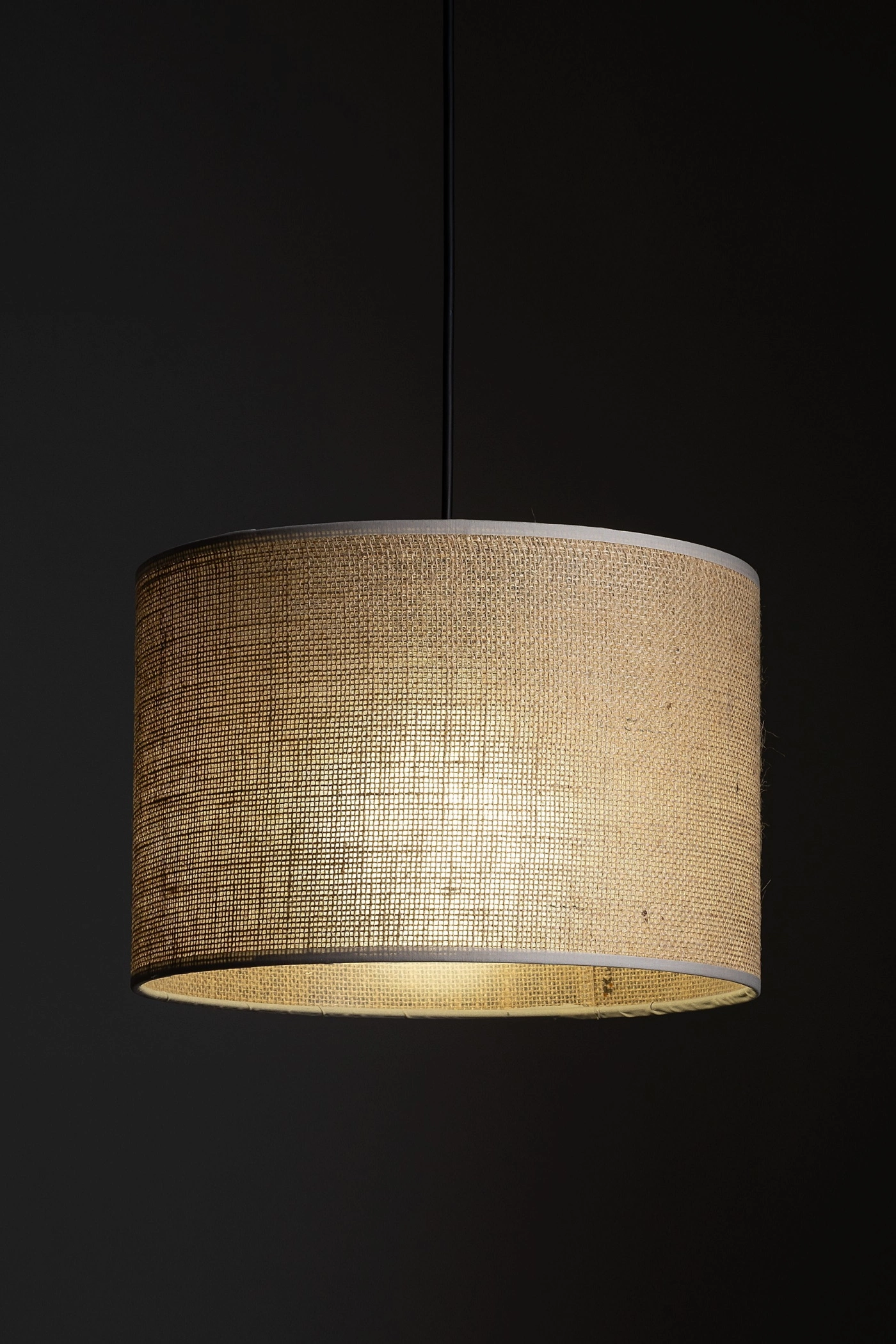   
                        
                        Трековий світильник TK LIGHTING (Польща) 16309    
                         У стилі Модерн.  
                        Тип джерела світла: світлодіодна лампа, змінна.                         Форма: Циліндр.                         Кольори плафонів і підвісок: Бежевий.                         Матеріал: Метал, Пластик.                          фото 3