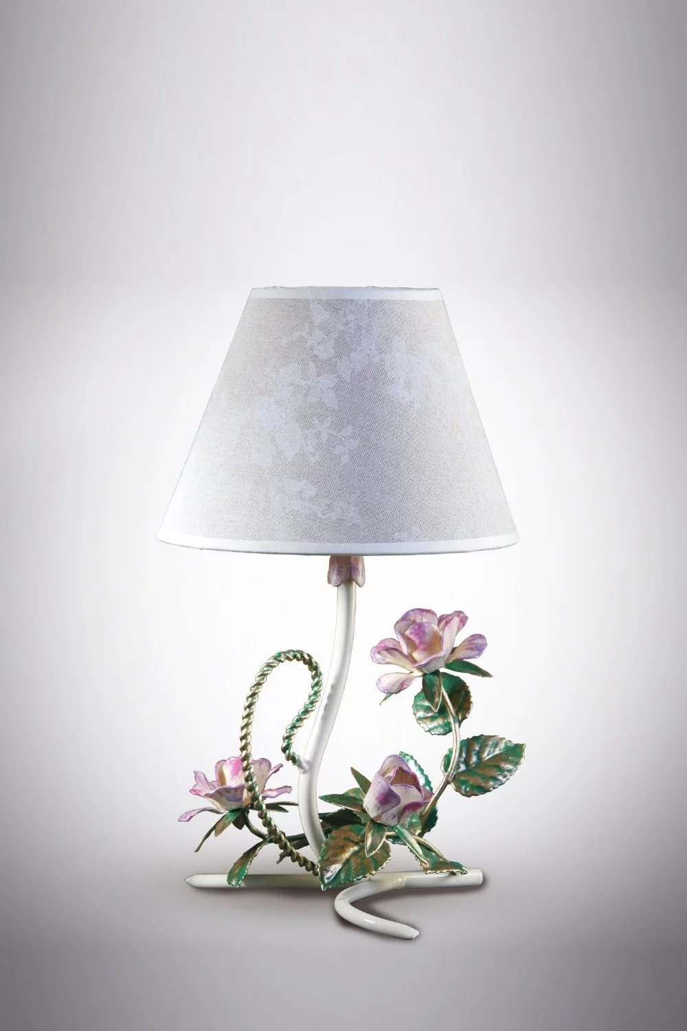   
                        
                        Настільна лампа NB LIGHT (Україна) 16676    
                         у стилі Прованс, Флористика.  
                        Тип джерела світла: світлодіодна лампа, змінна.                                                 Кольори плафонів і підвісок: Бежевий, Малюнок.                         Матеріал: Тканина.                          фото 1
