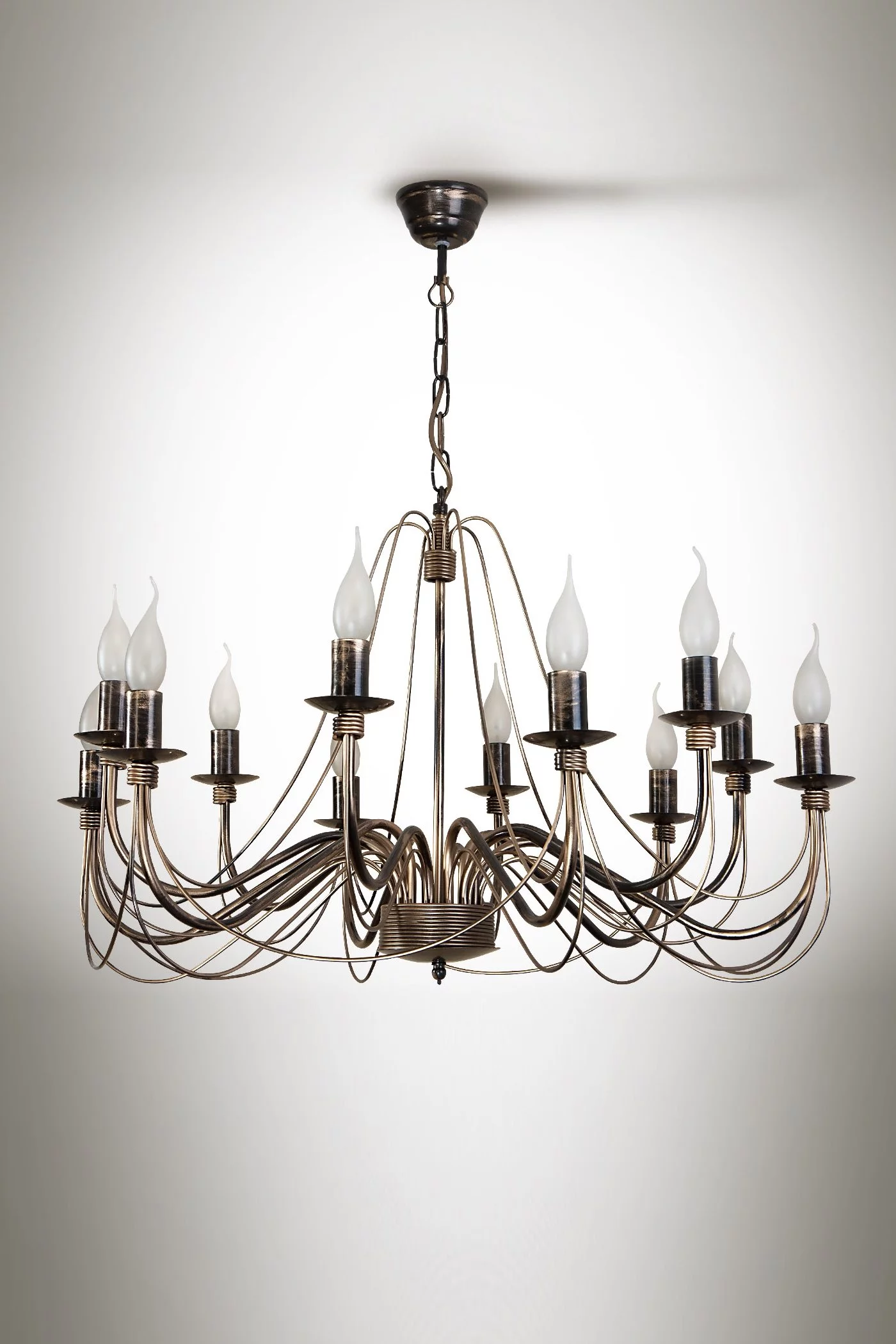  
                        
                        Люстра NB LIGHT (Украина) 16785    
                         В стиле Классика.  
                        Тип источника света: светодиодная лампа, сменная.                         Форма: Круг.                                                                          фото 1