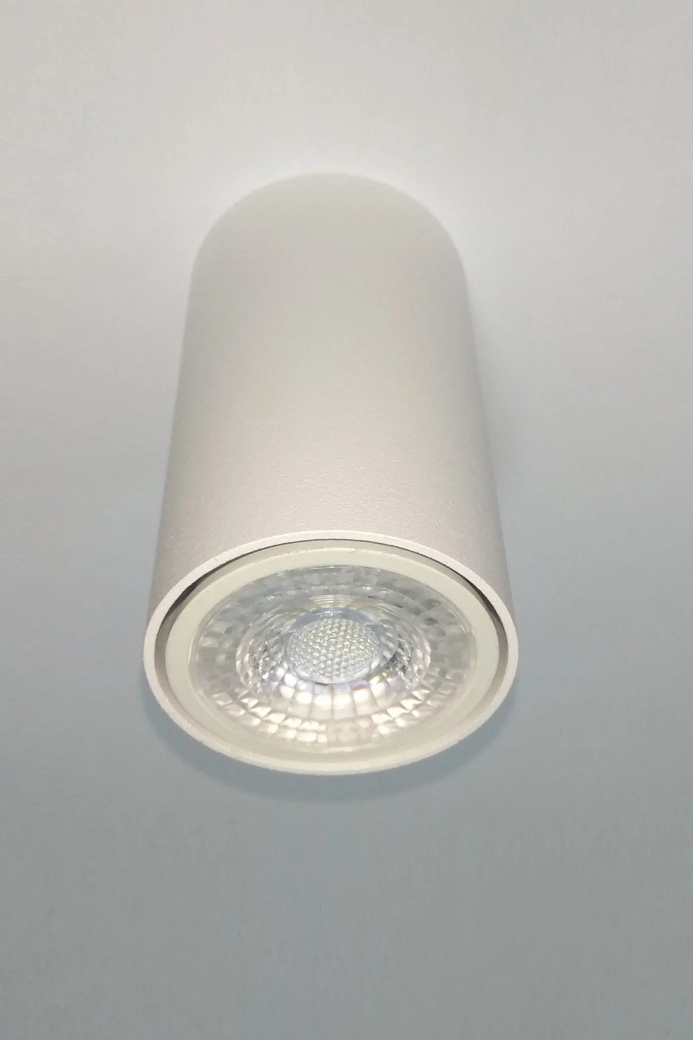  
                        Точковий світильник NB LIGHT (Україна) 16800    
                         у стилі Модерн.  
                        Тип джерела світла: cвітлодіодні led, галогенні.                         Форма: Циліндр.                                                                          фото 3