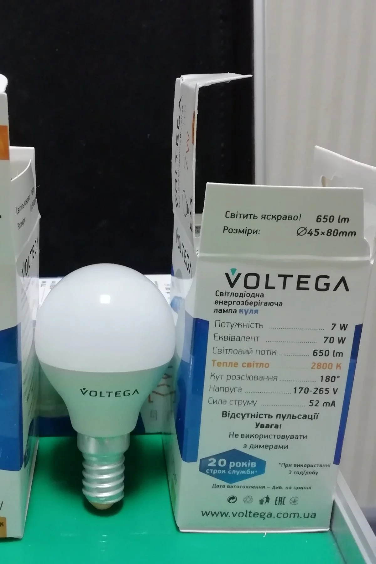   
                        Лампа VOLTEGA  17012    
                        .  
                                                                                                Матеріал: Пластик.                          фото 2