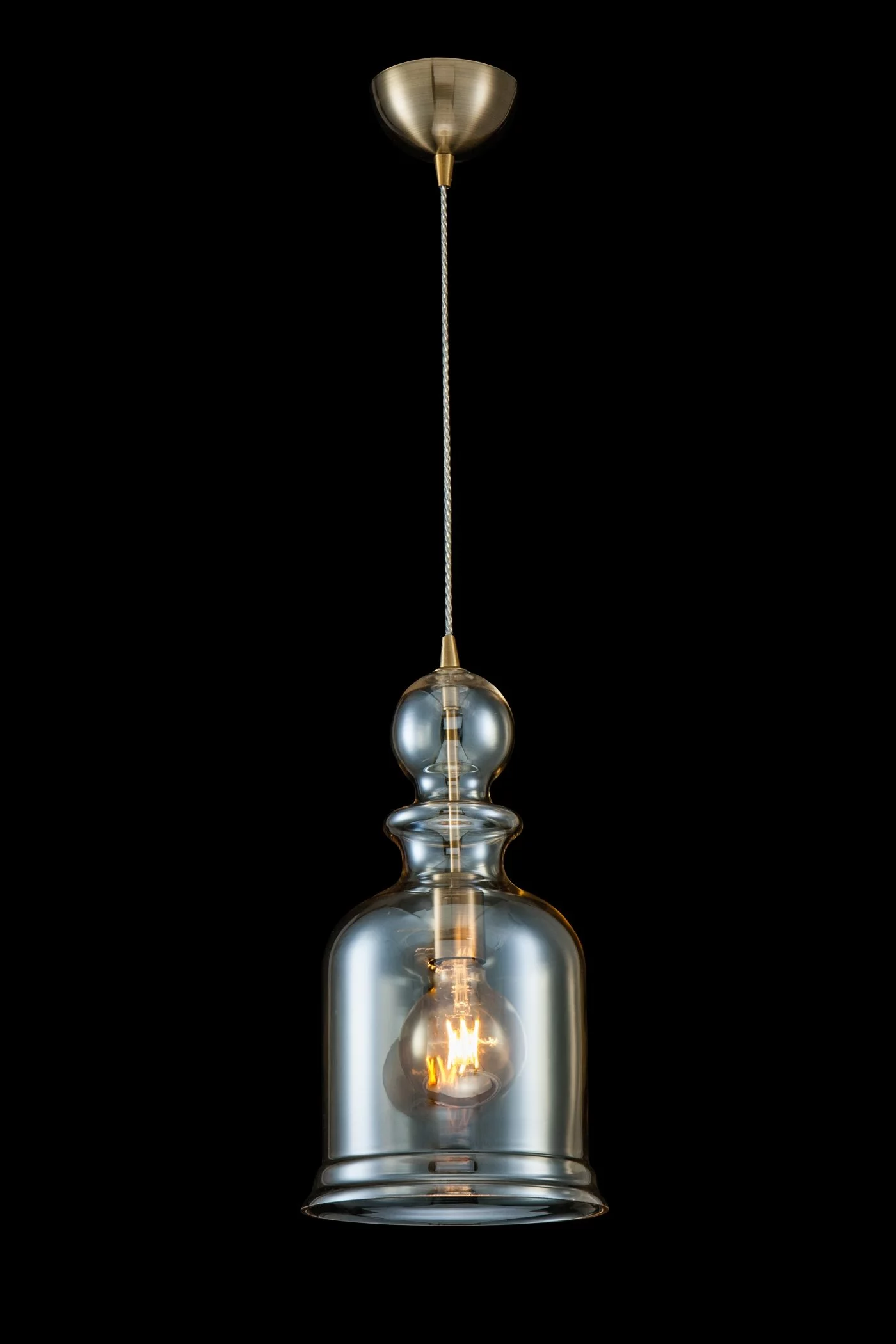   
                        
                        Люстра MAYTONI (Германия) 17067    
                         в стиле Модерн.  
                        Тип источника света: светодиодная лампа, сменная.                         Форма: Круг.                         Цвета плафонов и подвесок: Желтый.                         Материал: Стекло.                          фото 2