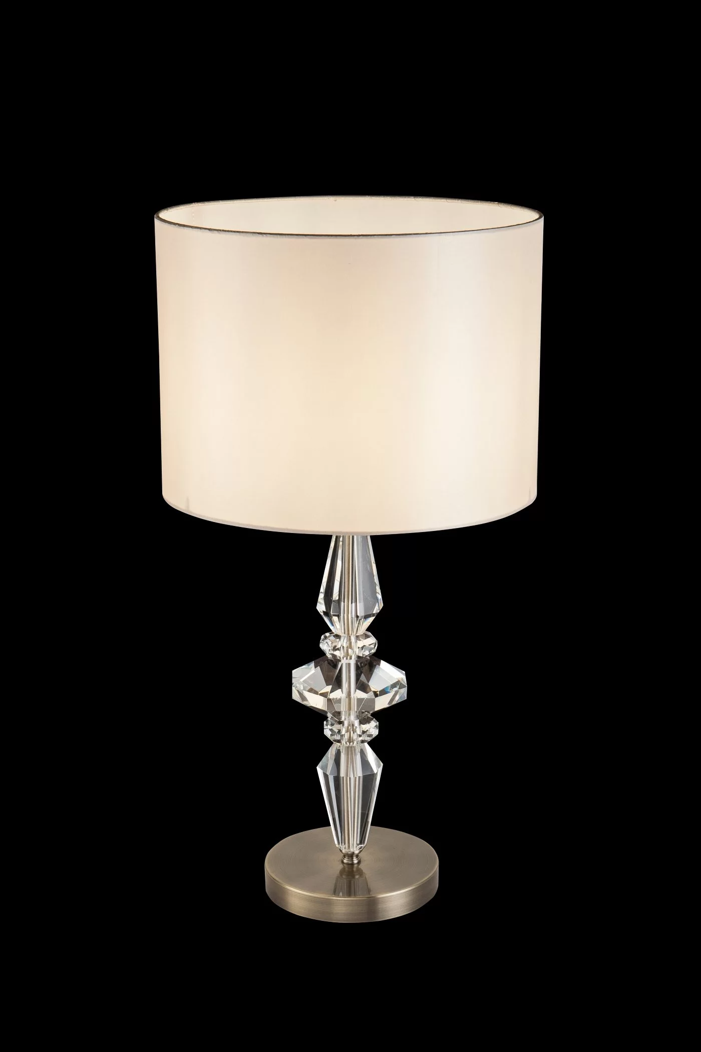   
                        
                        Настільна лампа MAYTONI (Німеччина) 17433    
                         у стилі Класика.  
                        Тип джерела світла: світлодіодна лампа, змінна.                                                 Кольори плафонів і підвісок: Бежевий.                         Матеріал: Тканина, Пластик.                          фото 2