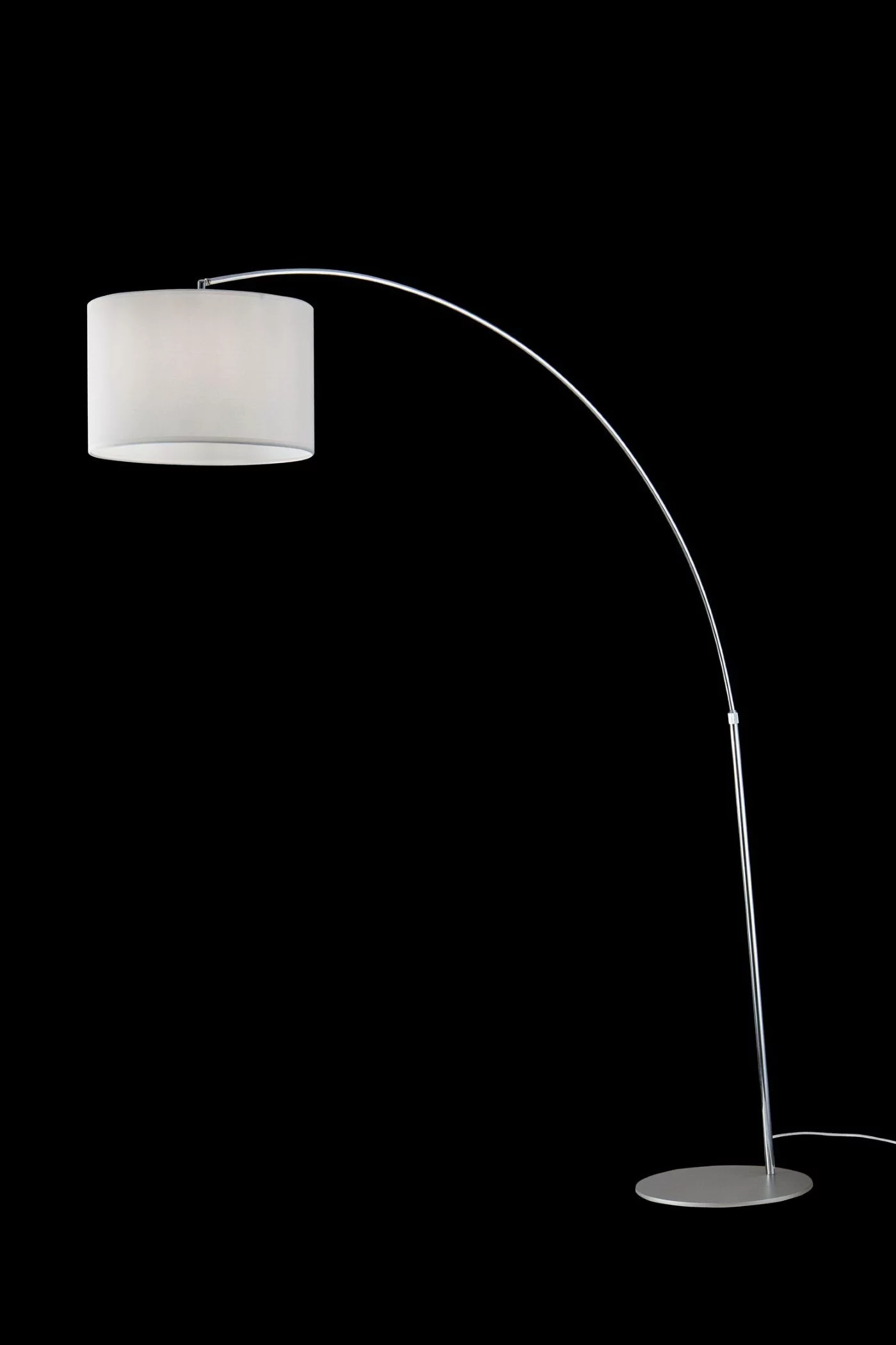   
                        Торшер MAYTONI (Німеччина) 17549    
                         у стилі модерн.  
                        Тип джерела світла: cвітлодіодні led, енергозберігаючі, розжарювання.                                                 Кольори плафонів і підвісок: білий.                         Матеріал: тканина, пластик.                          фото 2