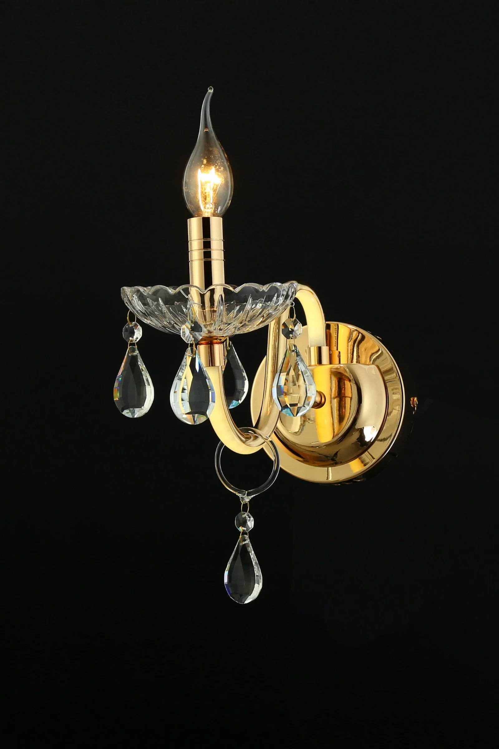   
                        
                        Бра WUNDERLICHT (Німеччина) 18774    
                         у стилі Класика.  
                        Тип джерела світла: світлодіодна лампа, змінна, вбудований led-модуль, незмінний.                                                 Кольори плафонів і підвісок: Прозорий.                         Матеріал: Кришталь.                          фото 1