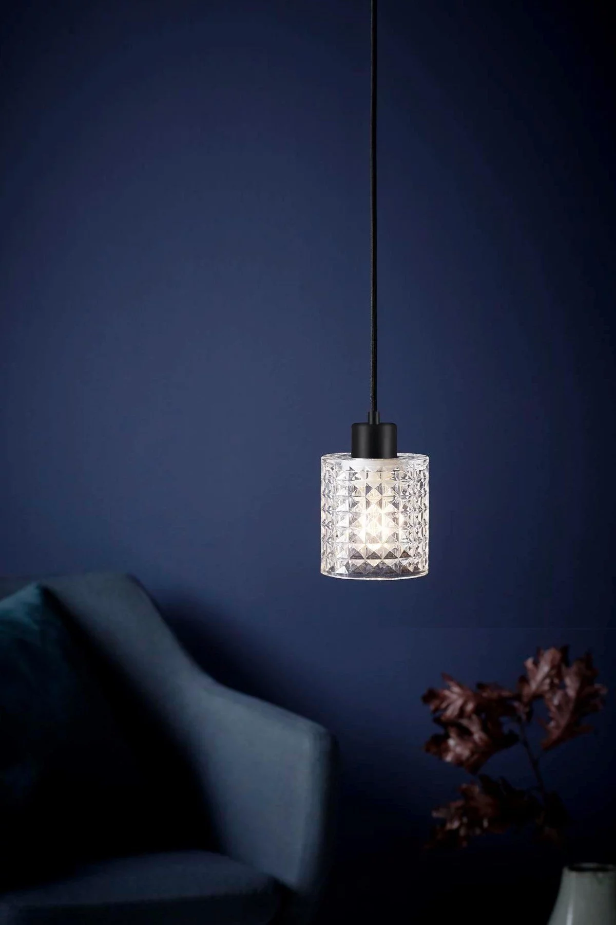   
                        
                        Люстра NORDLUX (Данія) 20150    
                         у стилі Модерн.  
                        Тип джерела світла: світлодіодна лампа, змінна.                         Форма: Циліндр.                         Кольори плафонів і підвісок: Прозорий.                         Матеріал: Скло.                          фото 2