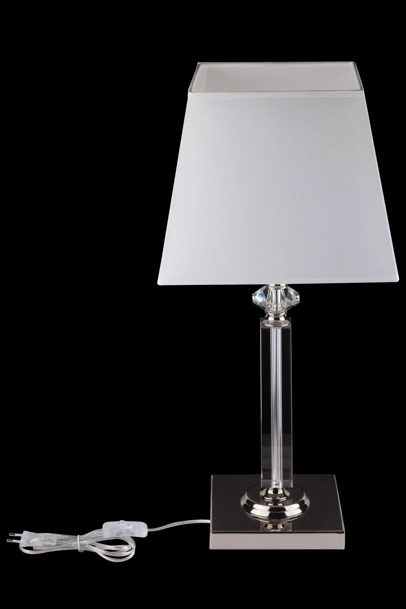   
                        Настільна лампа MAYTONI (Німеччина) 20301    
                         у стилі Прованс.  
                        Тип джерела світла: cвітлодіодні led, енергозберігаючі, розжарювання.                                                 Кольори плафонів і підвісок: Білий.                         Матеріал: Тканина.                          фото 2