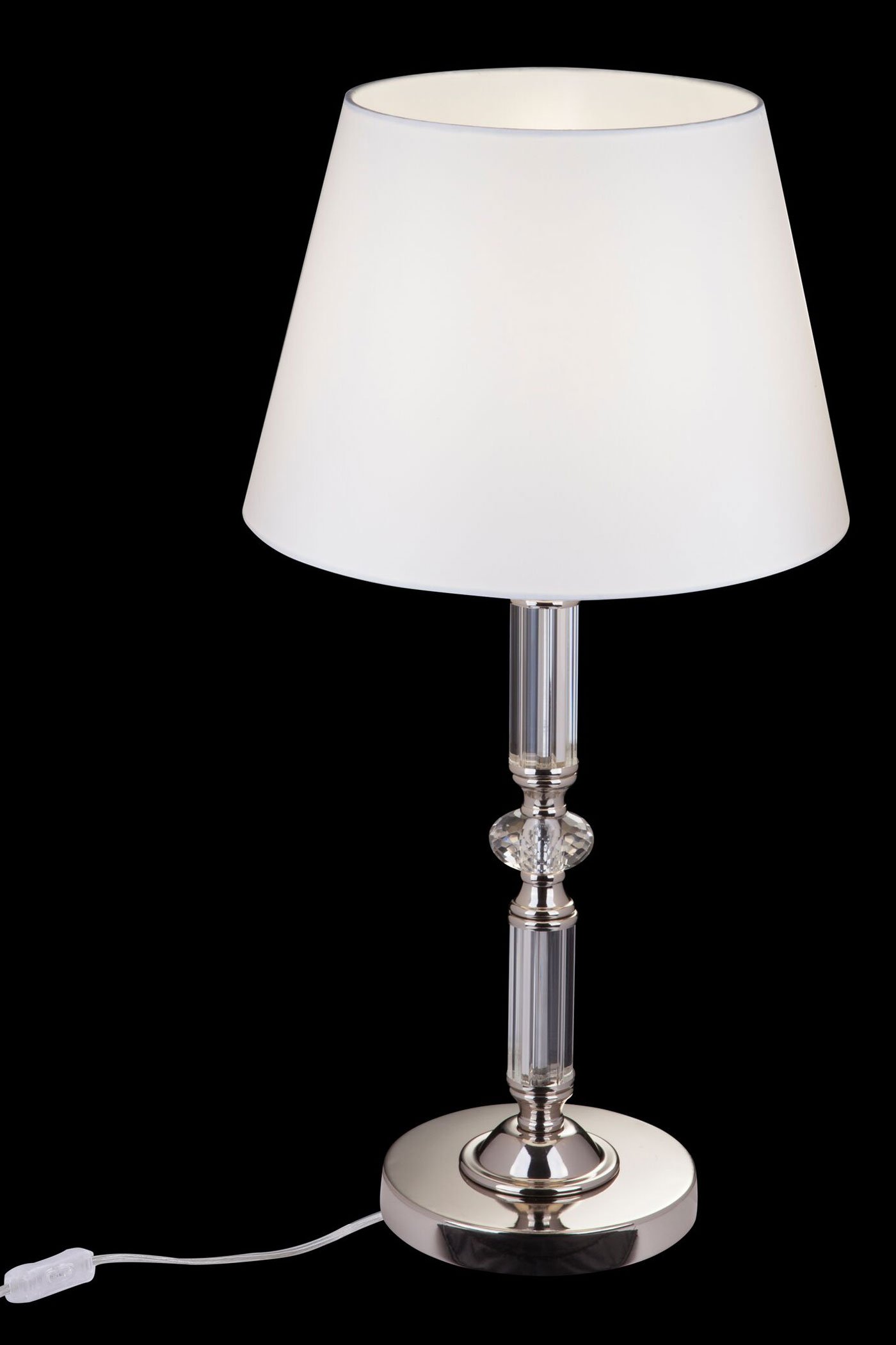   
                        Настільна лампа MAYTONI (Німеччина) 20392    
                         у стилі класика.  
                        Тип джерела світла: cвітлодіодні led, енергозберігаючі, розжарювання.                                                 Кольори плафонів і підвісок: білий.                         Матеріал: тканина.                          фото 2