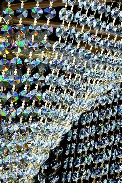   
                        
                        Кришталева люстра ARTGLASS (Чехія) 22486    
                         У стилі Арт-деко.  
                        Тип джерела світла: світлодіодна лампа, змінна.                         Форма: Коло.                         Кольори плафонів і підвісок: Прозорий.                         Матеріал: Кришталь.                          фото 3