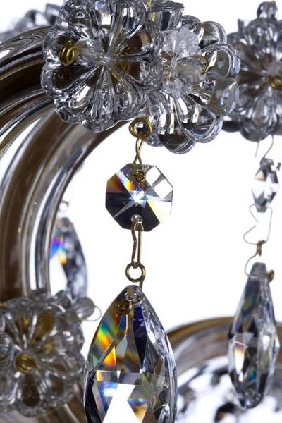   
                        
                        Кришталева люстра ARTGLASS (Чехія) 22782    
                         У стилі Класика.  
                        Тип джерела світла: світлодіодна лампа, змінна.                         Форма: Коло.                         Кольори плафонів і підвісок: Прозорий.                         Матеріал: Кришталь.                          фото 3