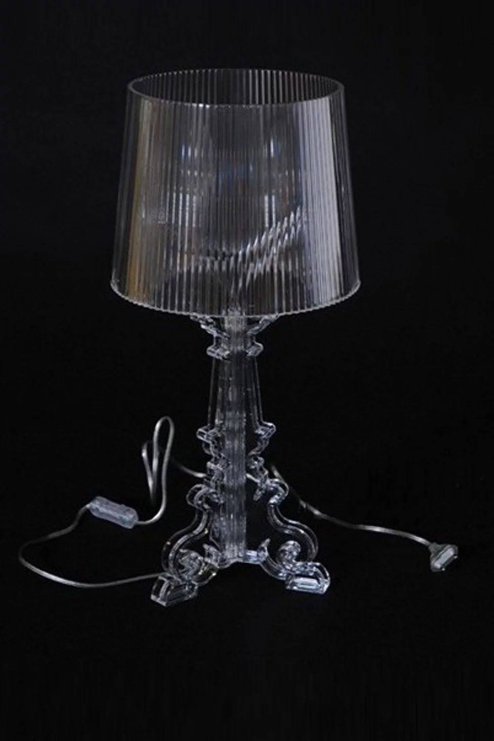   
                        
                        Настольная лампа AZZARDO (Польша) 23698    
                         в стиле Модерн.  
                        Тип источника света: светодиодная лампа, сменная.                                                 Цвета плафонов и подвесок: Прозрачный.                         Материал: Акрил.                          фото 4