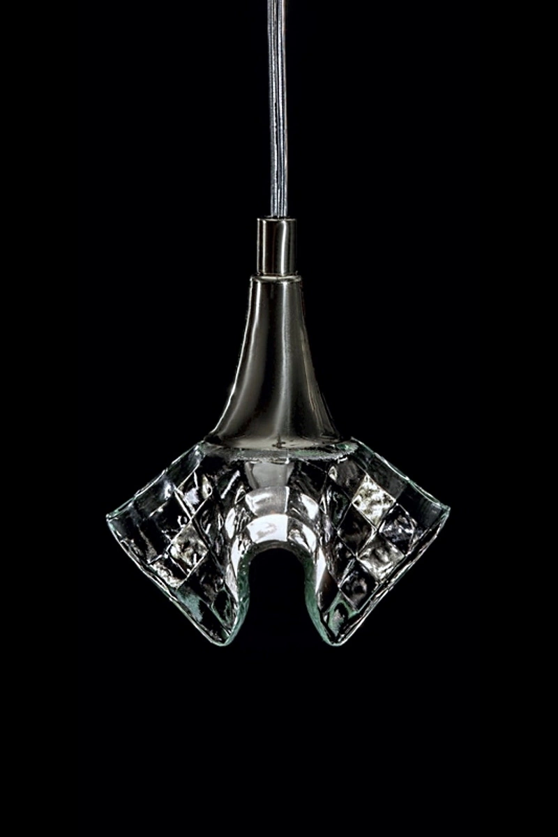   
                        
                        Люстра ARTGLASS (Чехія) 24223    
                         У стилі Флористика.  
                        Тип джерела світла: світлодіодна лампа, змінна.                         Форма: Коло.                         Кольори плафонів і підвісок: Прозорий.                         Матеріал: Скло.                          фото 2