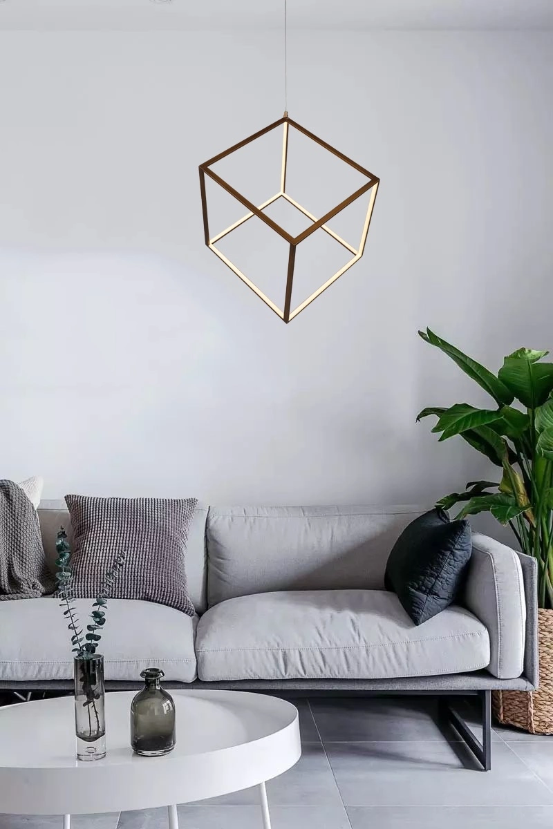   
                        
                        Люстра LAGUNA LIGHTING (Україна) 25594    
                         У стилі Модерн.  
                        Тип джерела світла: вбудований led-модуль, незмінний.                         Форма: Куб.                         Кольори плафонів і підвісок: Латунь.                         Матеріал: Пластик.                          фото 2