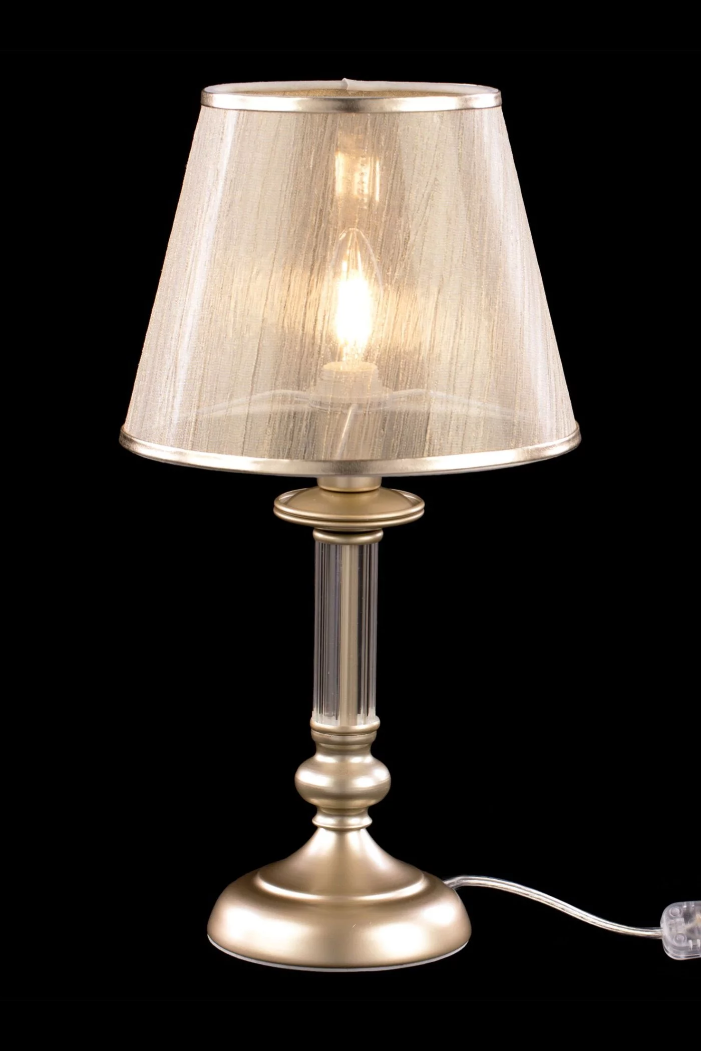  
                        Настольная лампа FREYA  (Германия) 25661    
                         в стиле Прованс.  
                        Тип источника света: светодиодная лампа, сменная.                                                 Цвета плафонов и подвесок: Бежевый.                         Материал: Ткань.                          фото 4