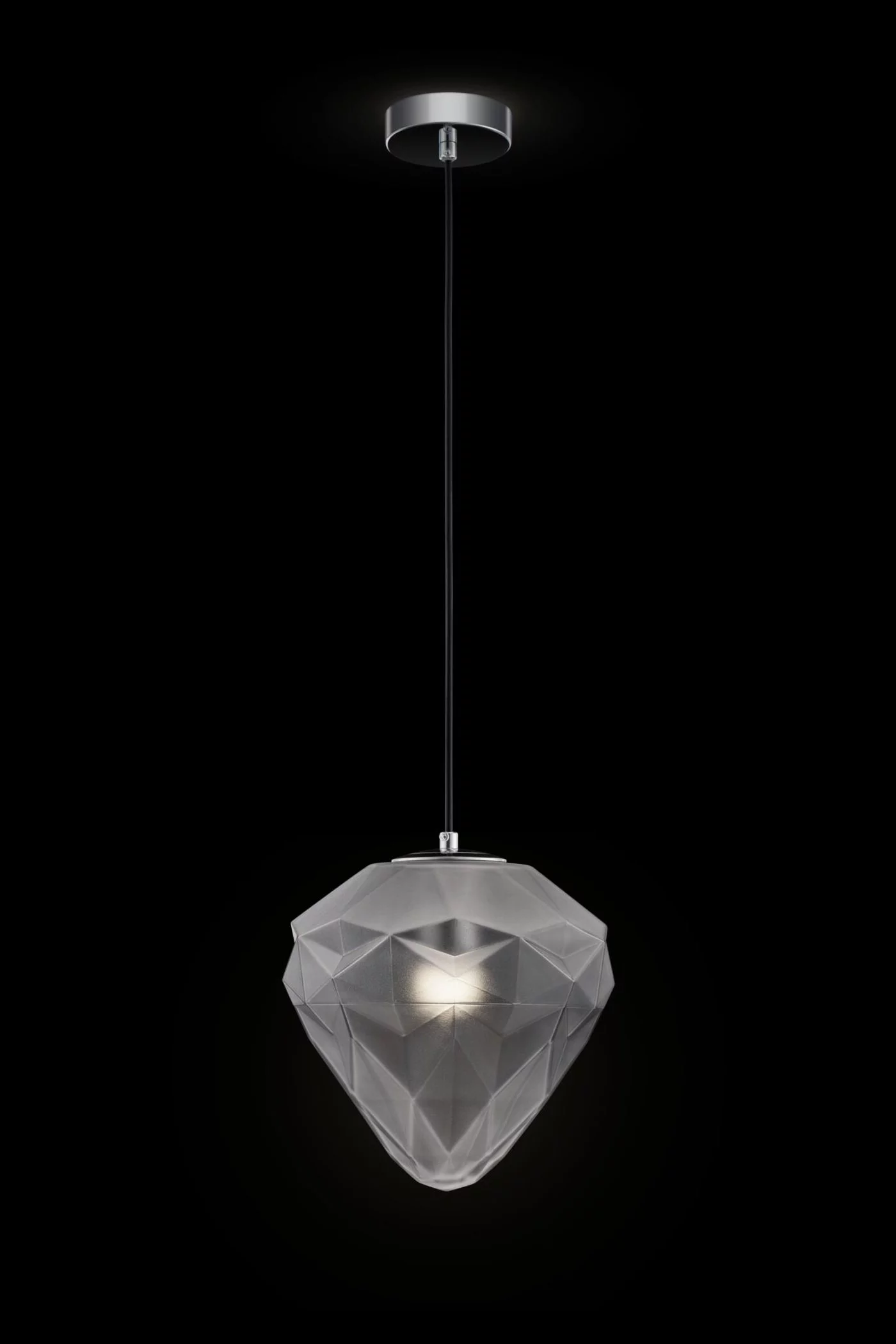   
                        
                        Люстра MAYTONI (Німеччина) 28961    
                         у стилі Модерн.  
                        Тип джерела світла: світлодіодна лампа, змінна.                         Форма: Коло.                         Кольори плафонів і підвісок: Сірий.                         Матеріал: Скло.                          фото 3