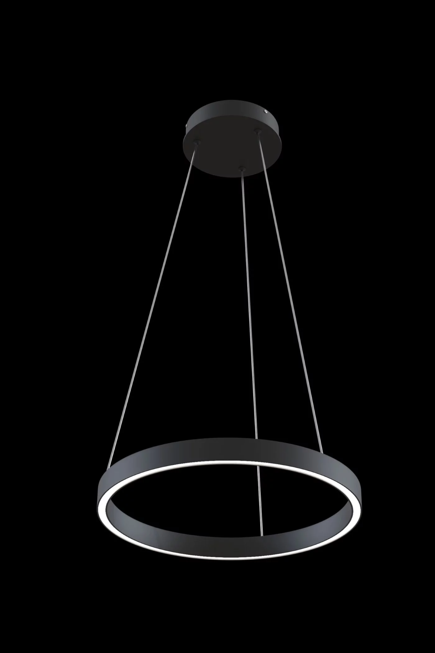   
                        
                        Люстра MAYTONI (Германия) 29168    
                         в стиле Хай-тек.  
                        Тип источника света: встроенный led-модуль, несъемный.                         Форма: Круг.                         Цвета плафонов и подвесок: Черный.                         Материал: Алюминий.                          фото 3