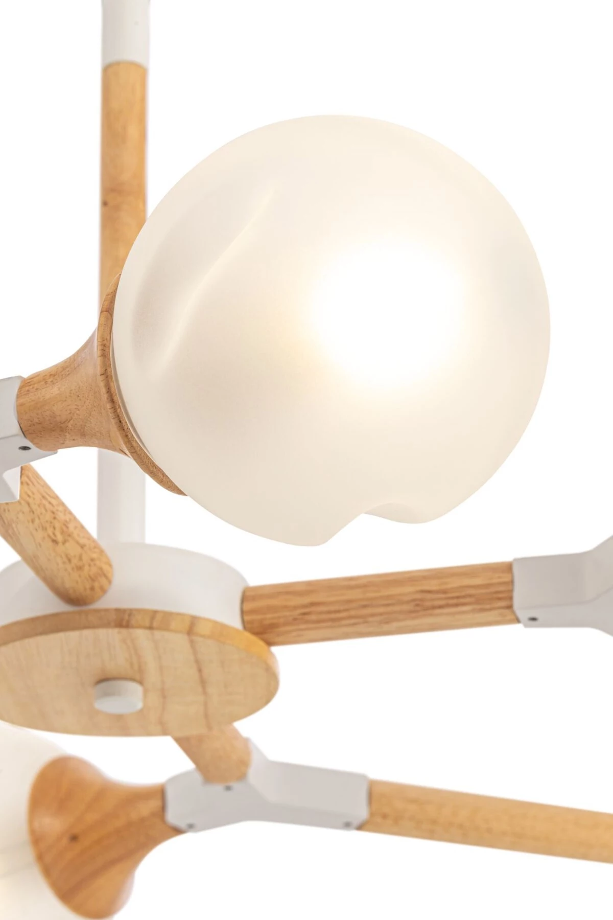   
                        
                        Люстра FREYA (Німеччина) 29435    
                         у стилі Скандинавський.  
                        Тип джерела світла: світлодіодна лампа, змінна.                         Форма: Коло, Молекула.                         Кольори плафонів і підвісок: Білий.                         Матеріал: Скло.                          фото 4