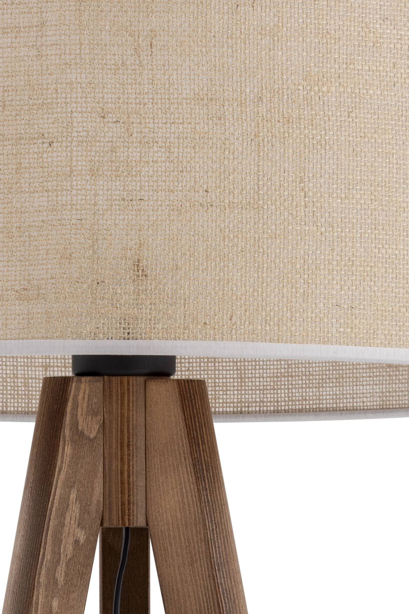   
                        
                        Торшер TK LIGHTING (Польша) 30025    
                         В стиле Скандинавский.  
                        Тип источника света: светодиодная лампа, сменная.                                                 Цвета плафонов и подвесок: Бежевый.                         Материал: Ткань, Пластик.                          фото 4