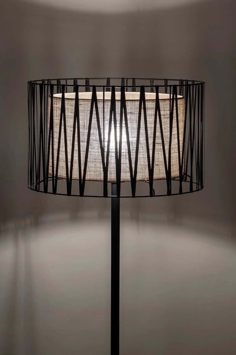   
                        
                        Торшер TK LIGHTING (Польша) 30430    
                         В стиле Модерн, Лофт.  
                        Тип источника света: светодиодная лампа, сменная.                                                 Цвета плафонов и подвесок: Бежевый, Черный.                         Материал: Ткань, Металл.                          фото 6