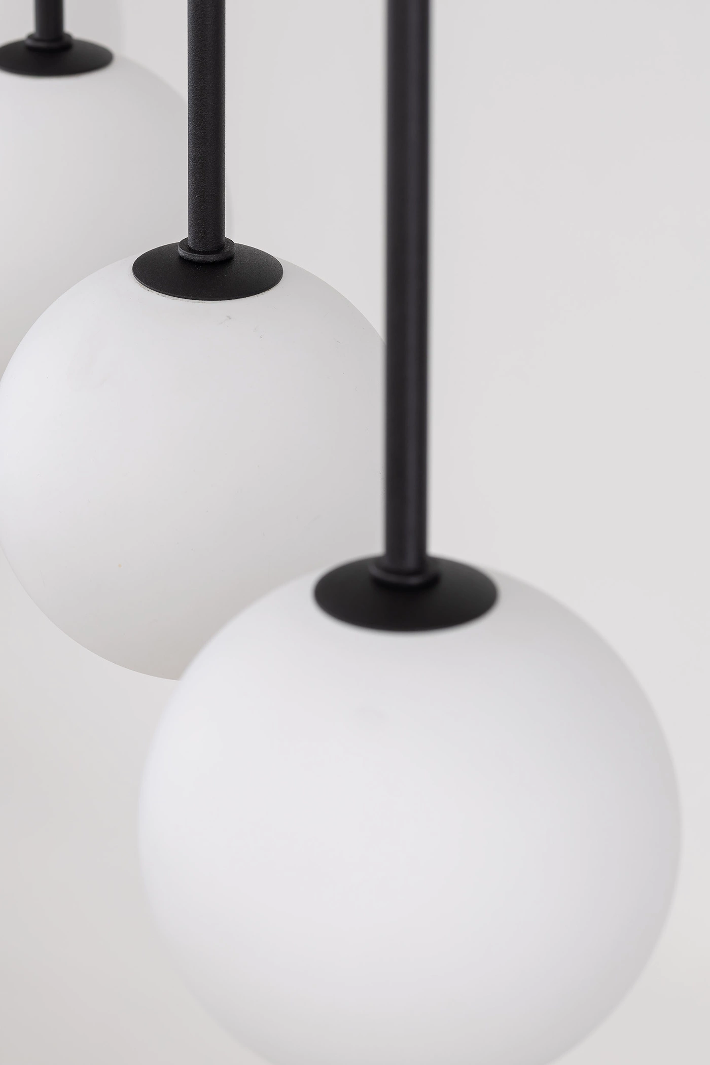   
                        
                        Люстра TK LIGHTING (Польща) 30603    
                         У стилі Модерн.  
                        Тип джерела світла: світлодіодна лампа, змінна.                         Форма: Прямокутник.                         Кольори плафонів і підвісок: Білий.                         Матеріал: Скло.                          фото 5