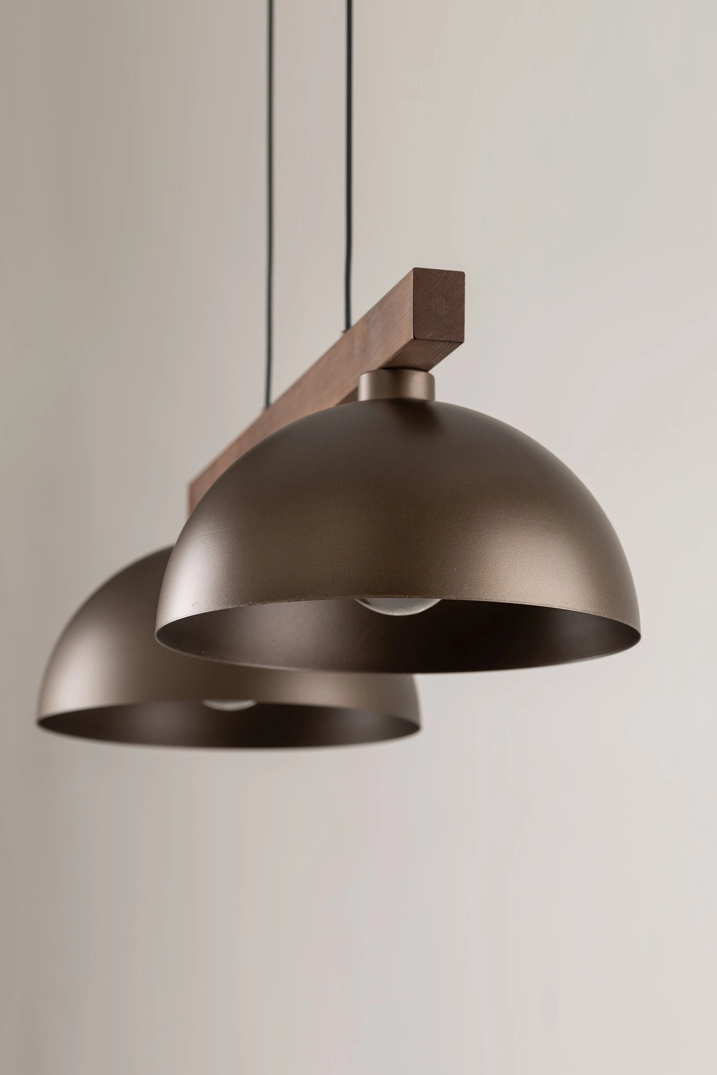   
                        
                        Люстра TK LIGHTING (Польща) 30668    
                         У стилі Кантрі, Лофт.  
                        Тип джерела світла: світлодіодна лампа, змінна.                         Форма: Прямокутник.                         Кольори плафонів і підвісок: Коричневий.                         Матеріал: Метал.                          фото 5