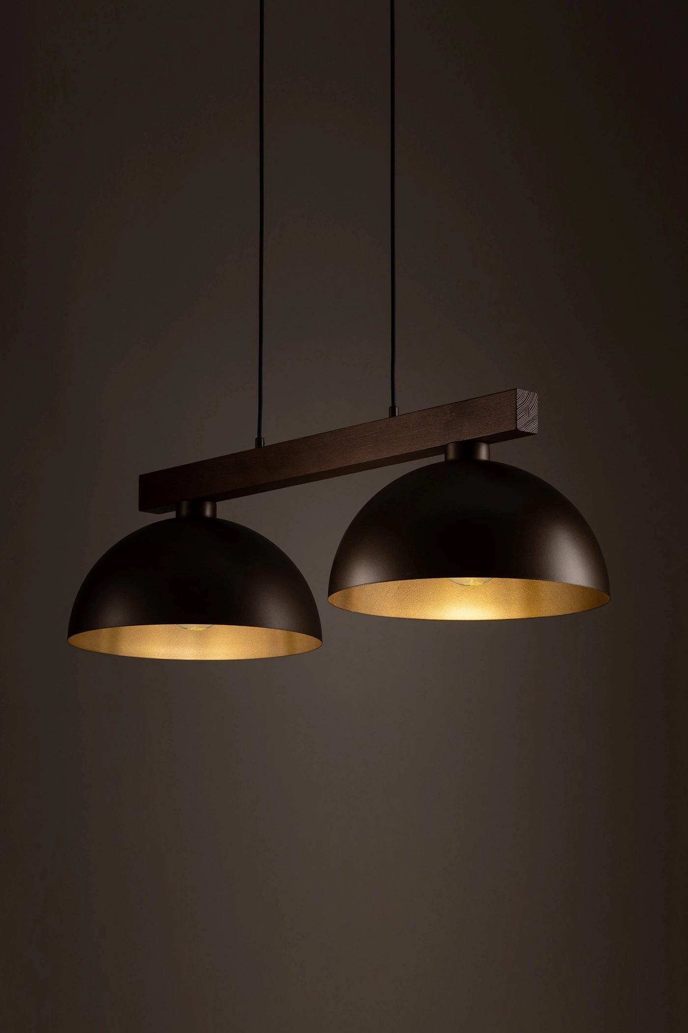   
                        
                        Люстра TK LIGHTING (Польща) 30668    
                         У стилі Кантрі, Лофт.  
                        Тип джерела світла: світлодіодна лампа, змінна.                         Форма: Прямокутник.                         Кольори плафонів і підвісок: Коричневий.                         Матеріал: Метал.                          фото 6