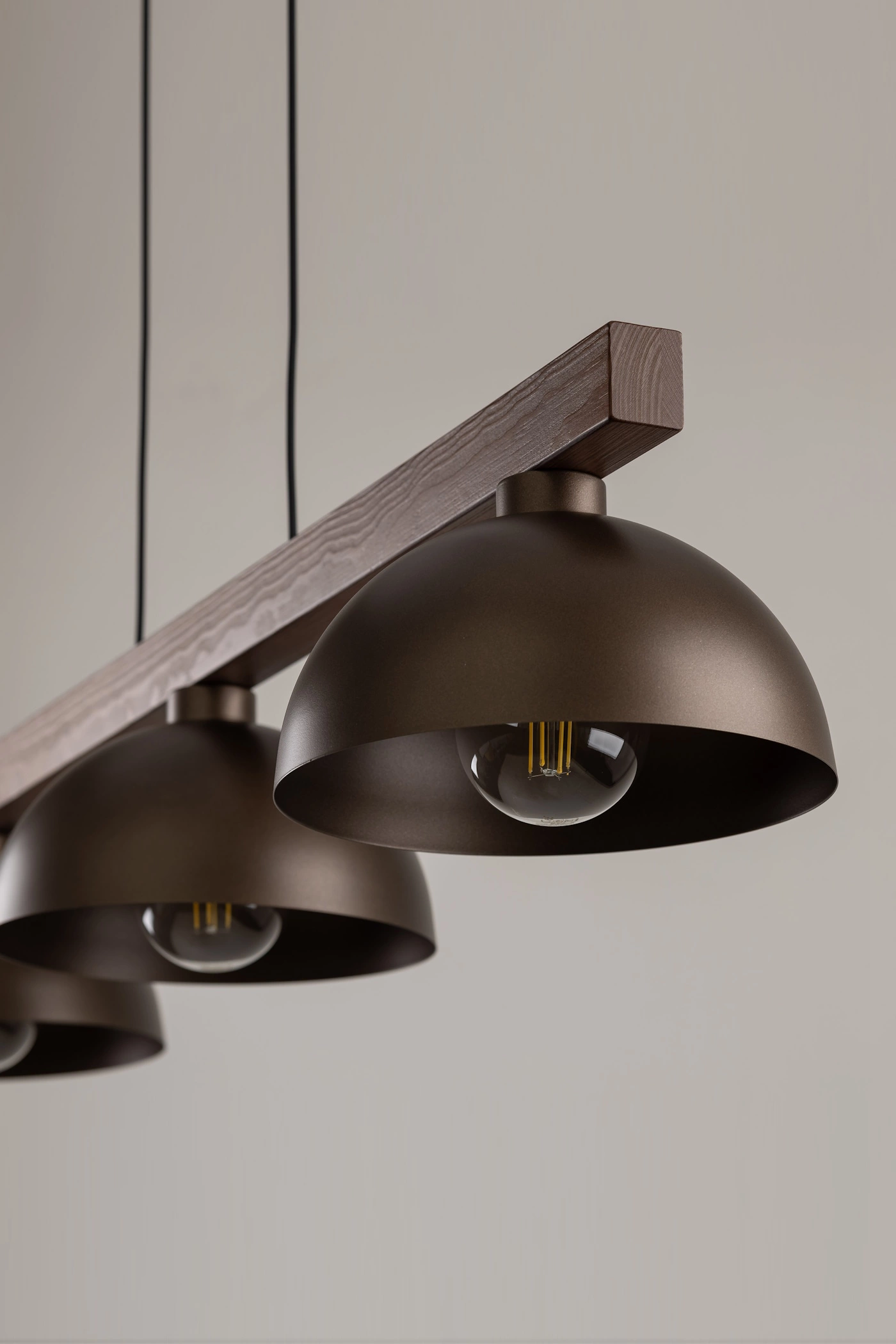   
                        
                        Люстра TK LIGHTING (Польща) 30669    
                         У стилі Кантрі, Лофт.  
                        Тип джерела світла: світлодіодна лампа, змінна.                         Форма: Прямокутник.                         Кольори плафонів і підвісок: Коричневий.                         Матеріал: Метал.                          фото 5