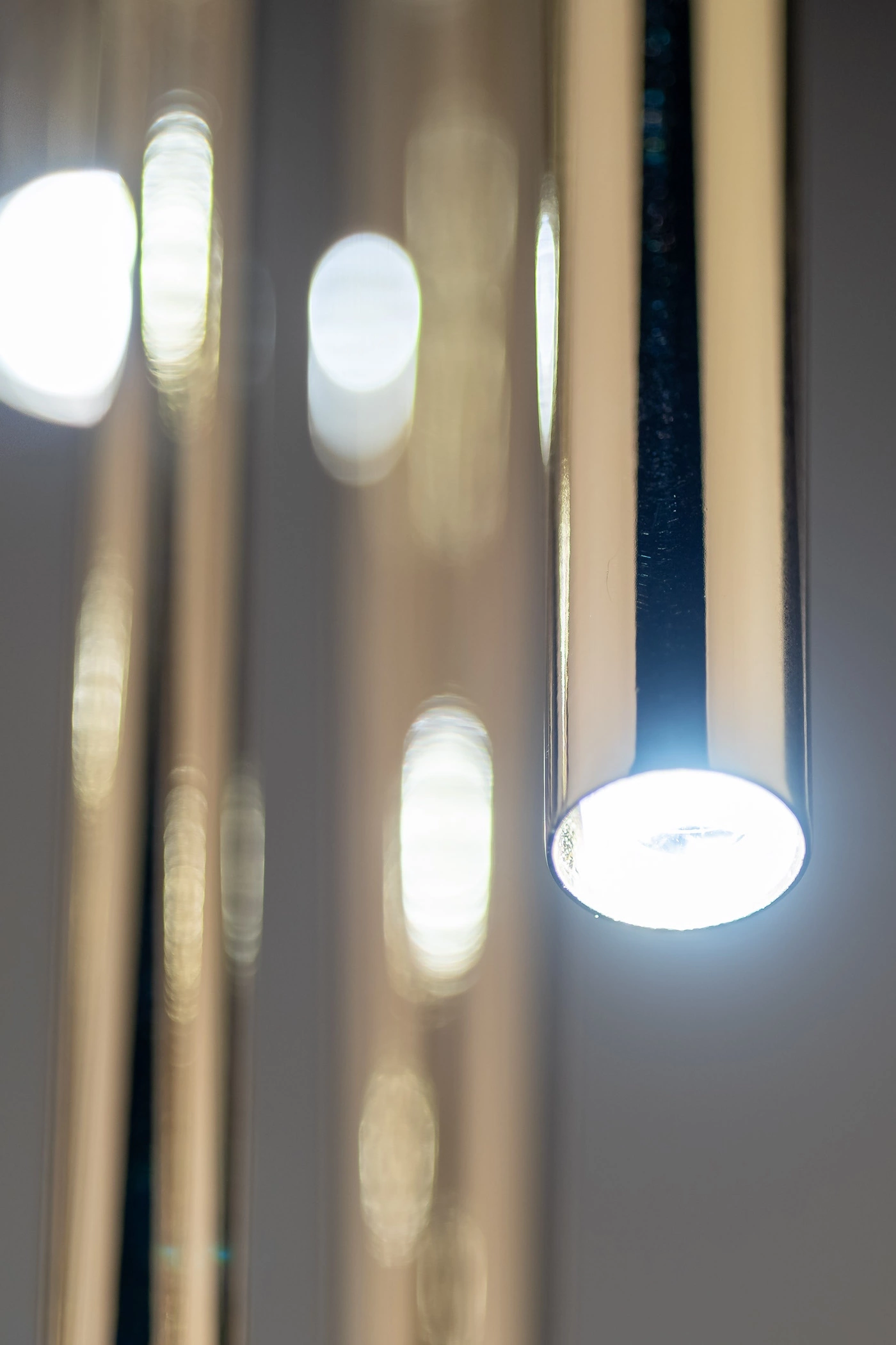   
                        
                        Люстра TK LIGHTING (Польща) 30672    
                         У стилі Лофт, Хай-тек.  
                        Тип джерела світла: світлодіодна лампа, змінна.                         Форма: Коло.                         Кольори плафонів і підвісок: Золото.                         Матеріал: Метал.                          фото 5