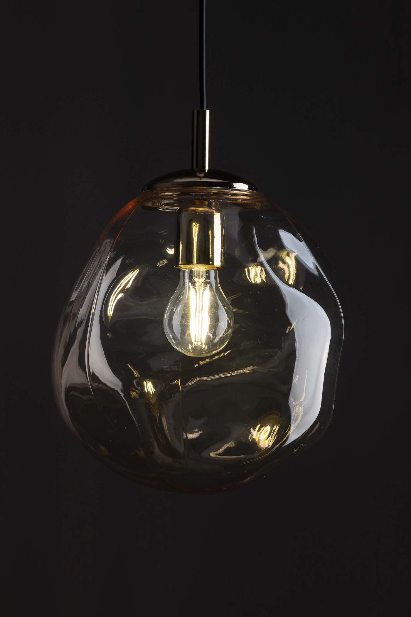   
                        
                        Люстра TK LIGHTING (Польща) 30708    
                         У стилі Скандинавський, Хай-тек.  
                        Тип джерела світла: світлодіодна лампа, змінна.                         Форма: Асиметрична.                         Кольори плафонів і підвісок: Жовтий.                         Матеріал: Скло.                          фото 6
