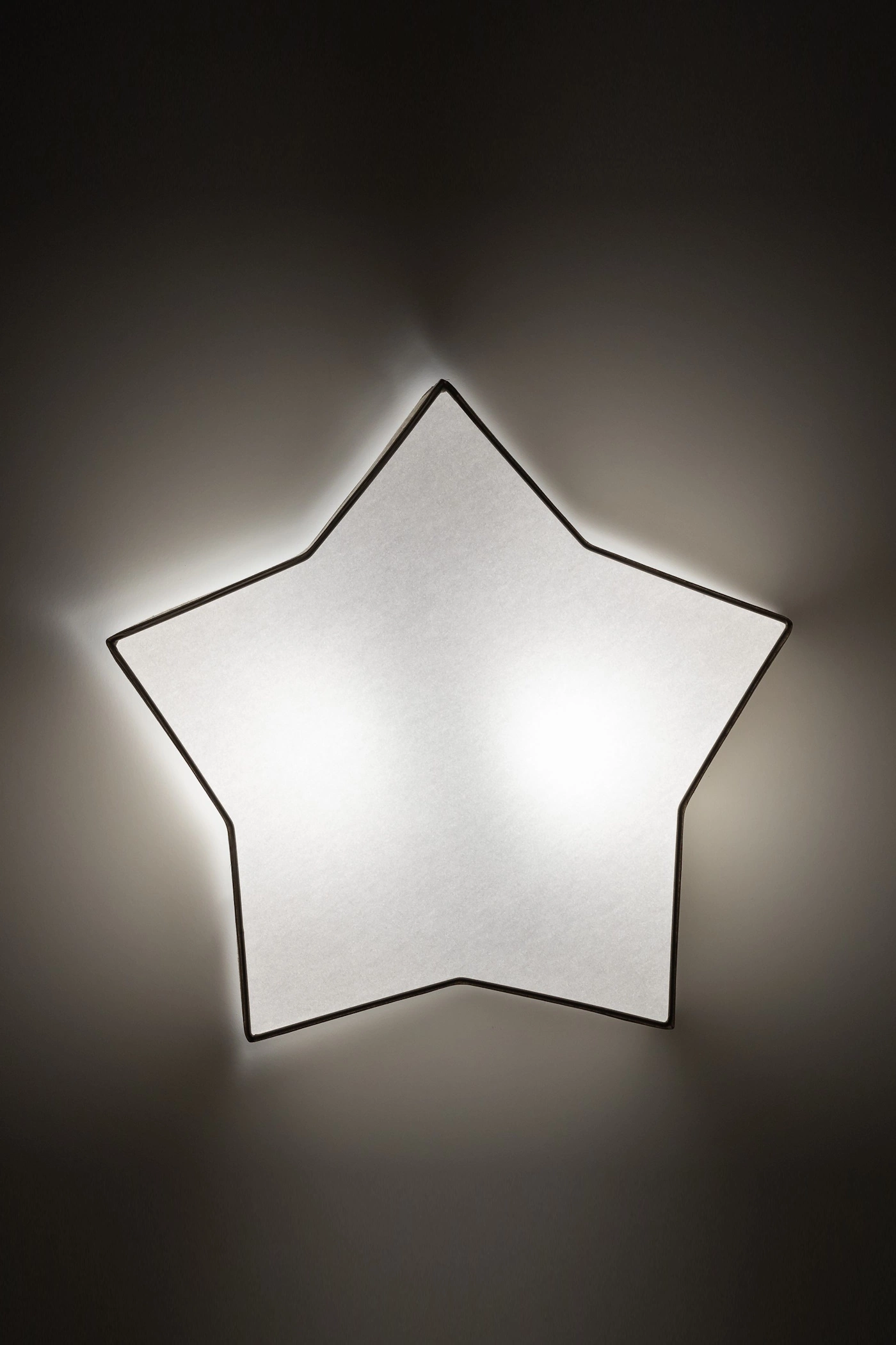   
                        
                        Светильник настенный TK LIGHTING (Польша) 30715    
                         В стиле Скандинавский, Модерн.  
                        Тип источника света: светодиодная лампа, сменная.                         Форма: Фигурный.                         Цвета плафонов и подвесок: Бежевый.                         Материал: Ткань, Пластик.                          фото 8