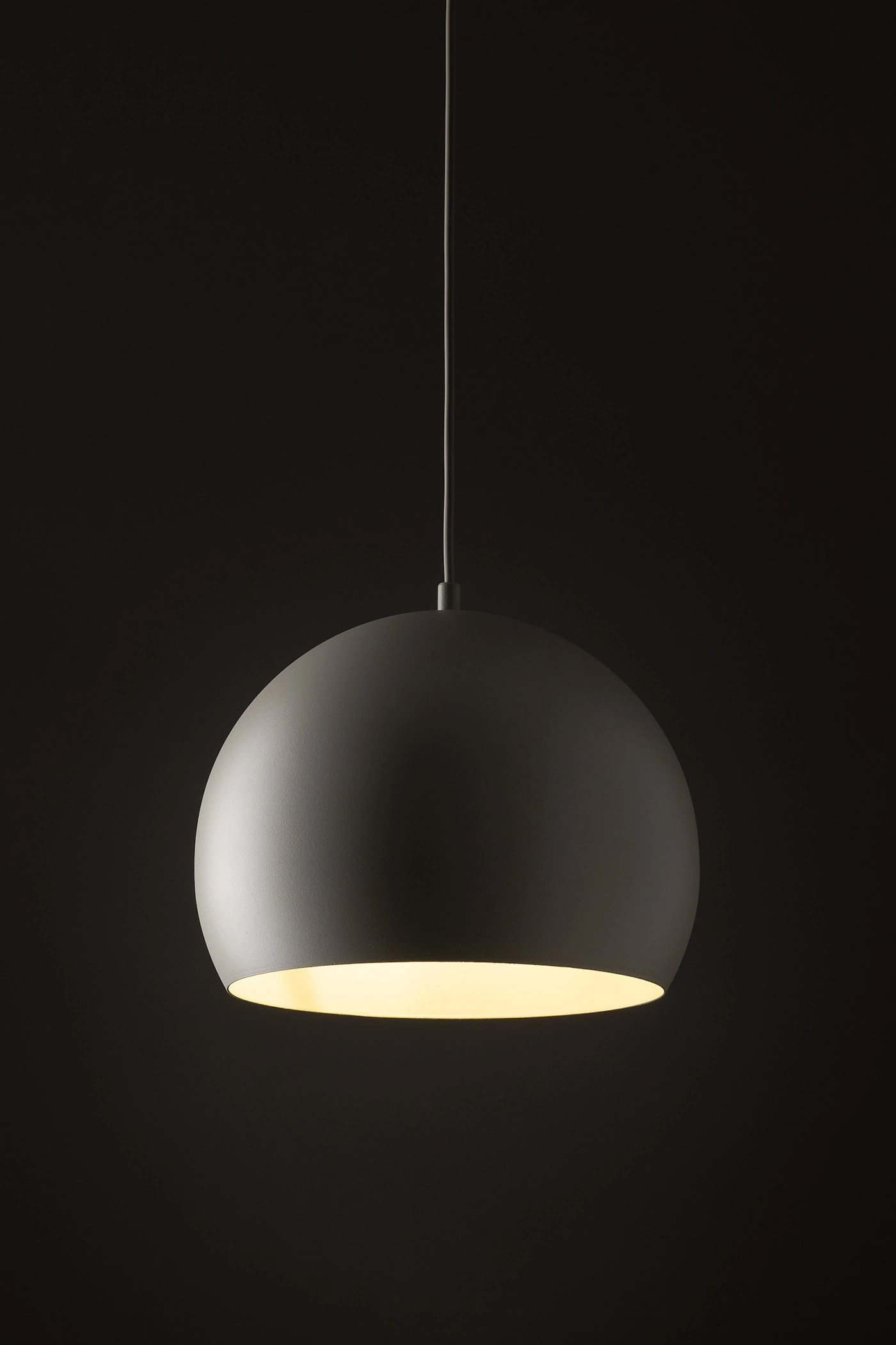   
                        
                        Люстра TK LIGHTING (Польща) 31196    
                         У стилі Хай-тек, Модерн.  
                        Тип джерела світла: світлодіодна лампа, змінна.                         Форма: Куля.                         Кольори плафонів і підвісок: Бежевий.                         Матеріал: Метал.                          фото 6