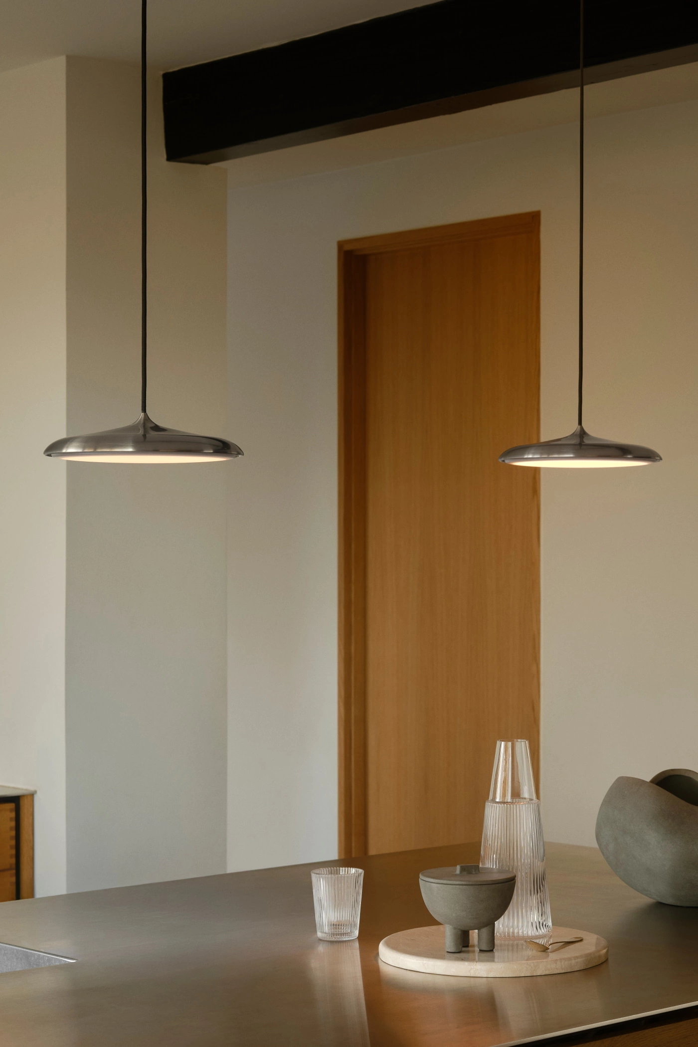   
                        
                        Люстра NORDLUX (Данія) 31419    
                         У стилі Хай-тек.  
                        Тип джерела світла: вбудований led-модуль, незмінний.                         Форма: Коло.                         Кольори плафонів і підвісок: Сірий.                         Матеріал: Метал, Пластик.                          фото 7