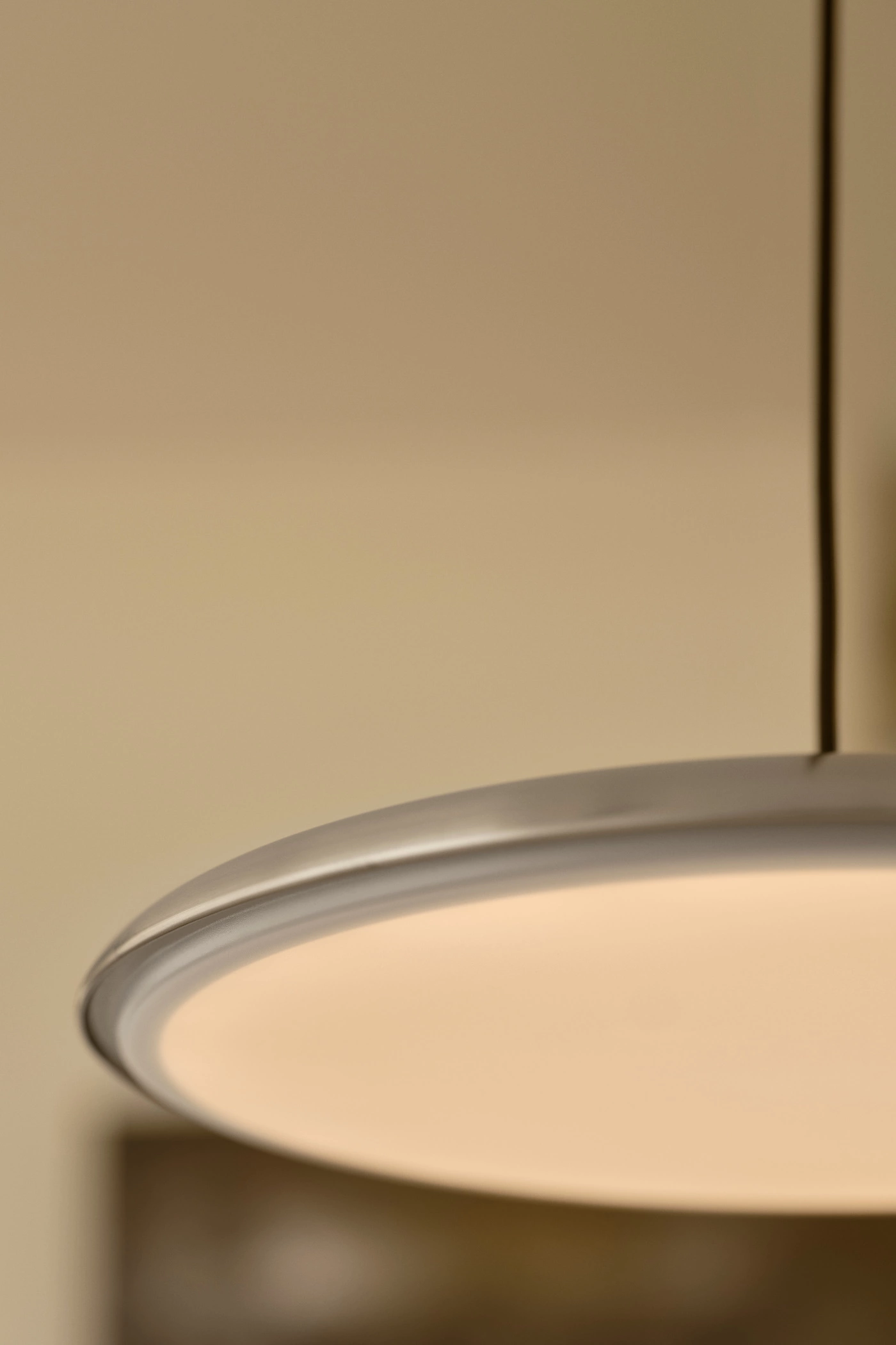   
                        
                        Люстра NORDLUX (Данія) 31421    
                         У стилі Хай-тек.  
                        Тип джерела світла: вбудований led-модуль, незмінний.                         Форма: Коло.                         Кольори плафонів і підвісок: Сірий.                         Матеріал: Метал, Пластик.                          фото 14