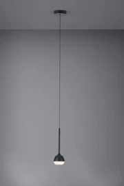   
                        
                        Люстра EGLO (Австрія) 32870    
                         у стилі Хай-тек.  
                        Тип джерела світла: вбудований led-модуль, незмінний.                         Форма: Коло.                         Кольори плафонів і підвісок: Чорний, Прозорий.                         Матеріал: Пластик.                          фото 1