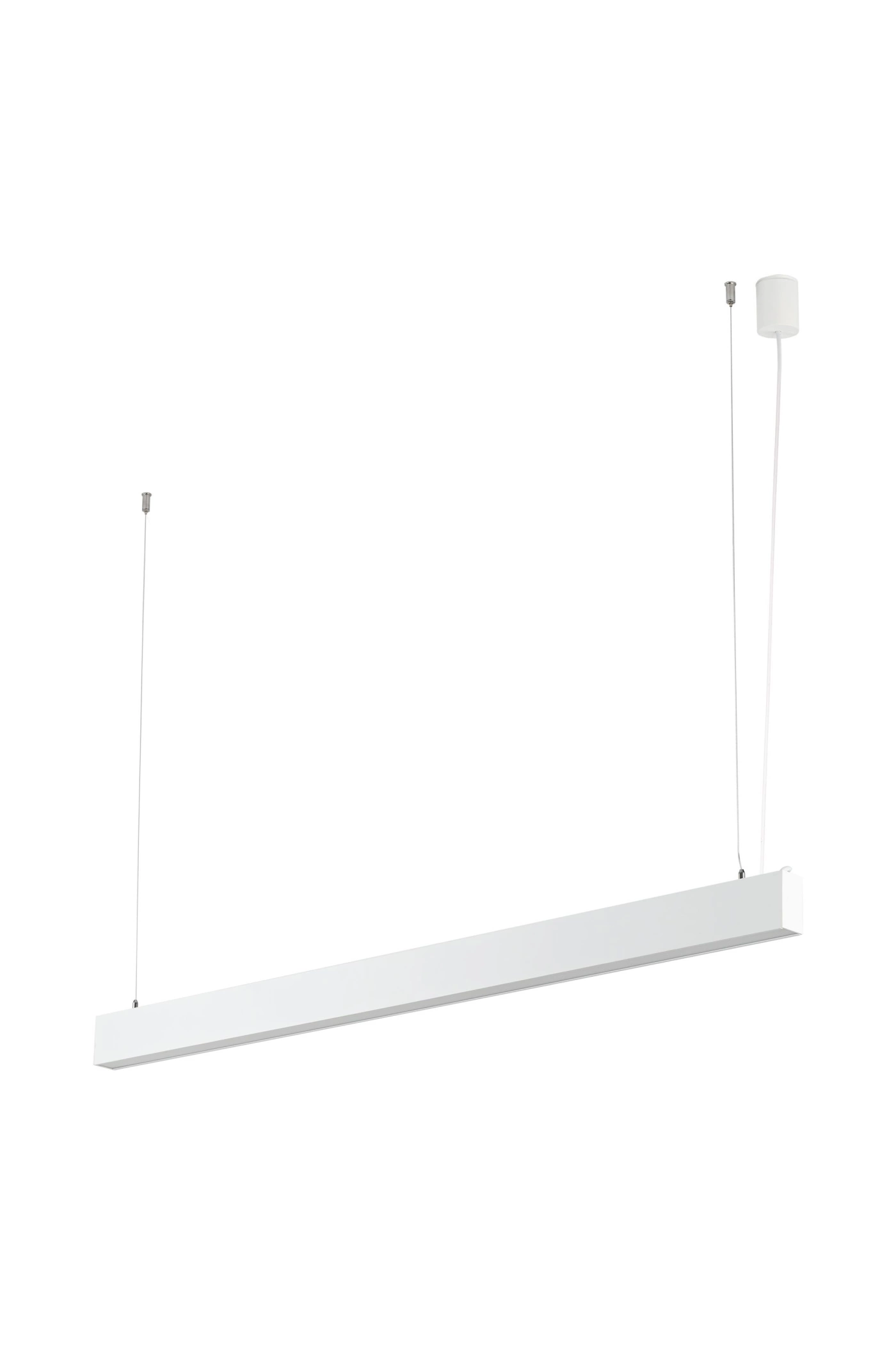   
                        
                        Люстра TK LIGHTING (Польша) 33470    
                         В стиле Хай-тек.  
                        Тип источника света: встроенный led-модуль, несъемный.                         Форма: Прямоугольник.                         Цвета плафонов и подвесок: Белый.                         Материал: Алюминий, Пластик.                          фото 1
